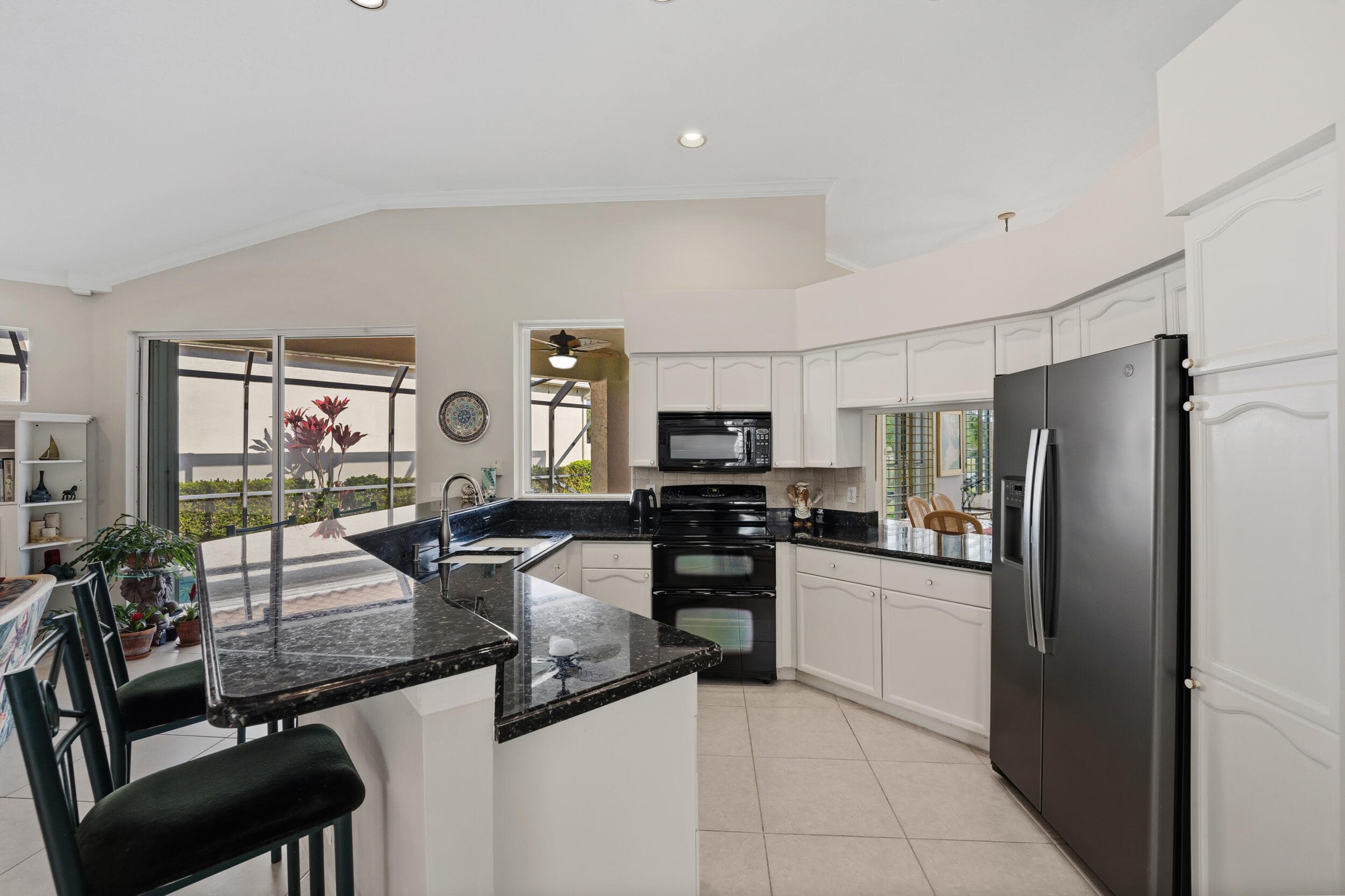 2165 Regents Boulevard, West Palm Beach, FL 33409 — photo 14 of 43