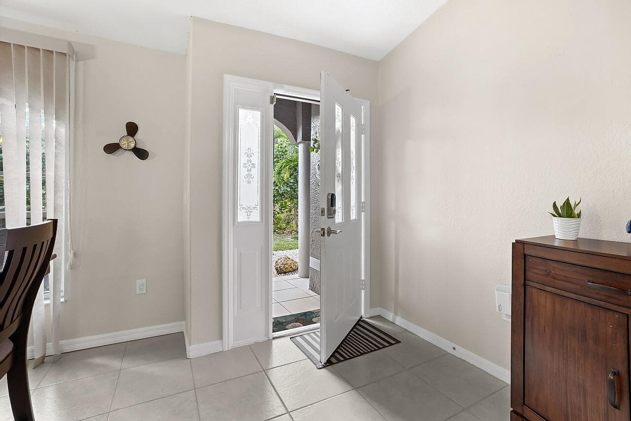 8015 97th Court, Vero Beach, FL 32967 — photo 7 of 55