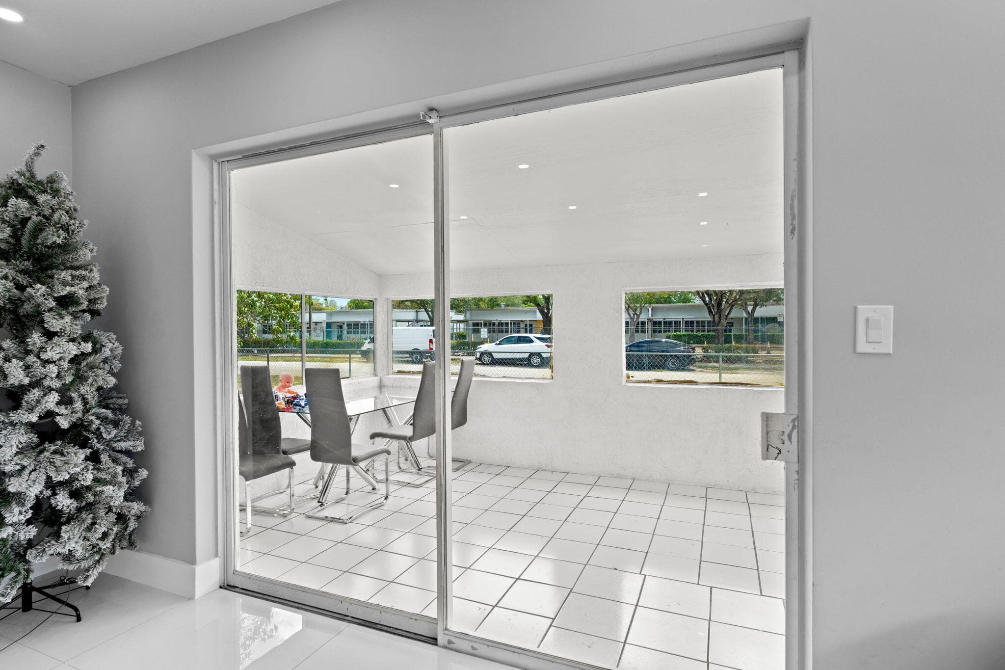670 SW 29th Avenue, Fort Lauderdale, FL 33312 — photo 24 of 45
