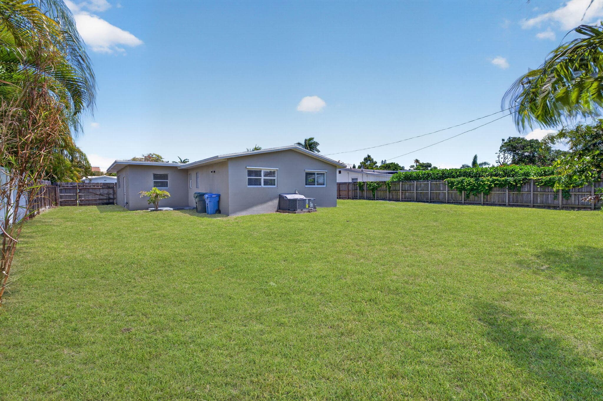 4807 NE 18th Avenue, Oakland Park, FL 33334 — photo 25 of 29