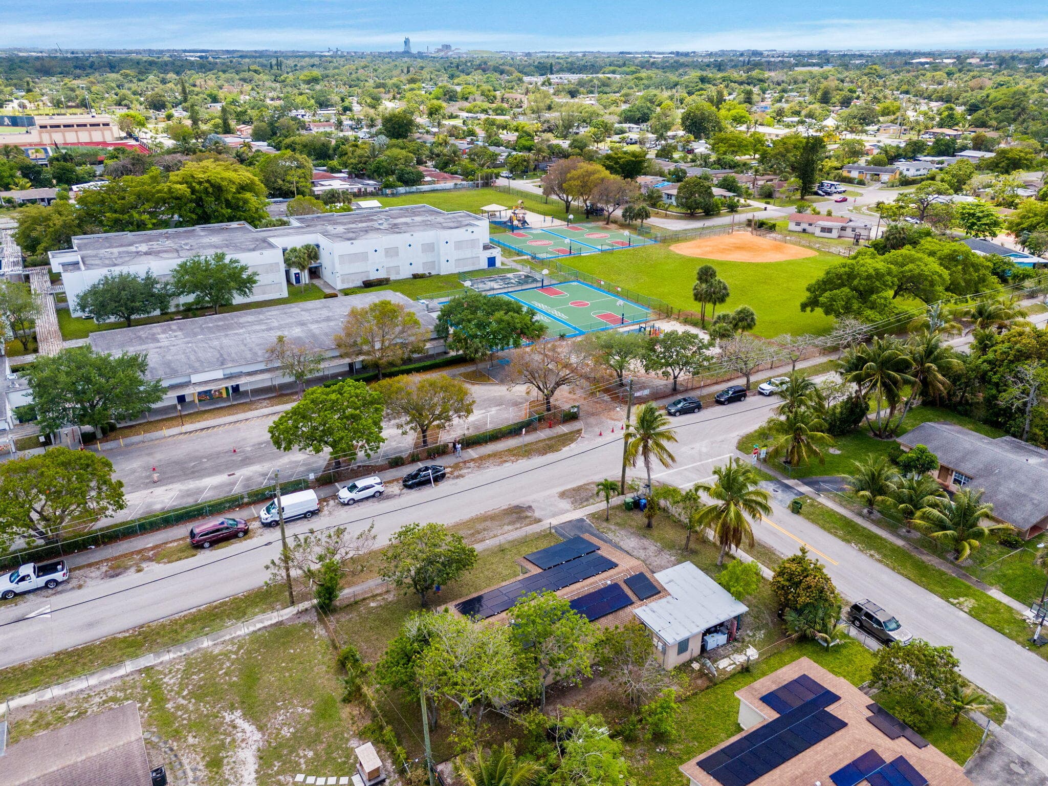 670 SW 29th Avenue, Fort Lauderdale, FL 33312 — photo 40 of 45