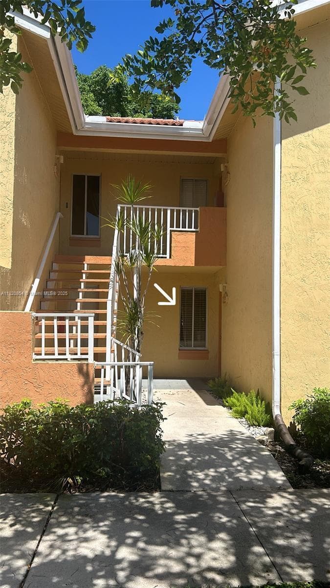 953 Coral Club Drive 953, Coral Springs, FL 33071 — photo 2 of 12