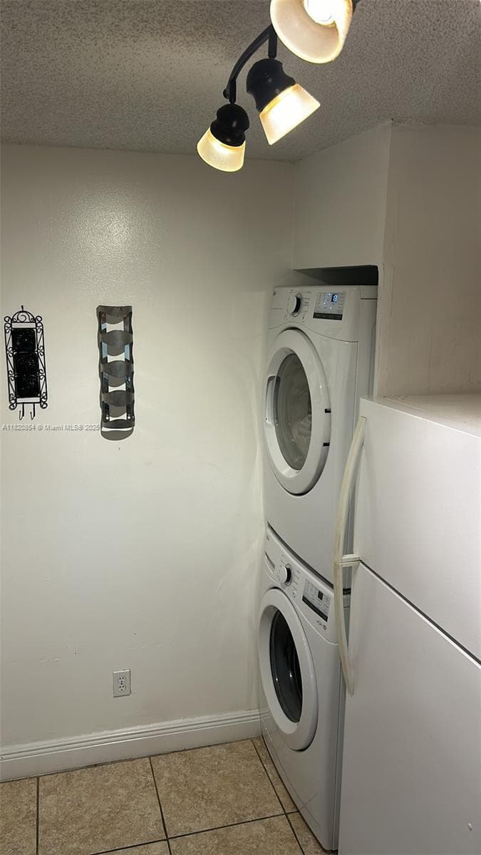953 Coral Club Drive 953, Coral Springs, FL 33071 — photo 4 of 12