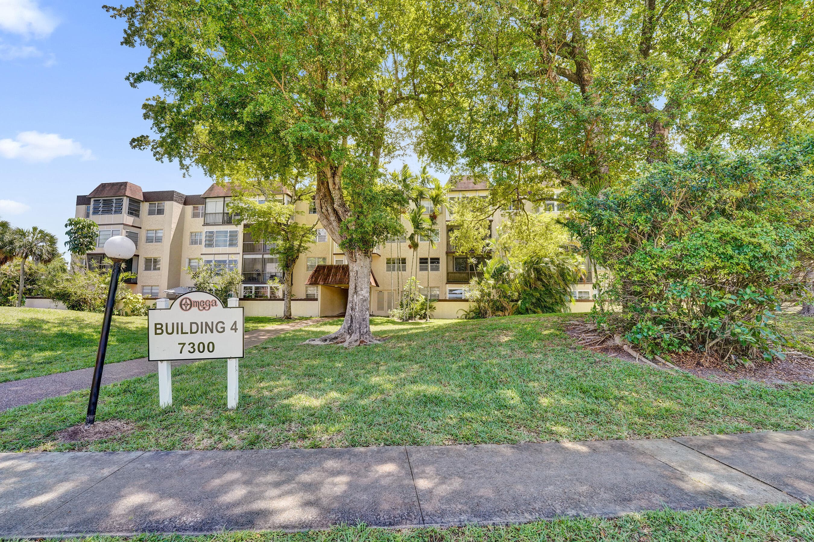 7300 NW 17th Street 305, Plantation, FL 33313 — photo 55 of 65