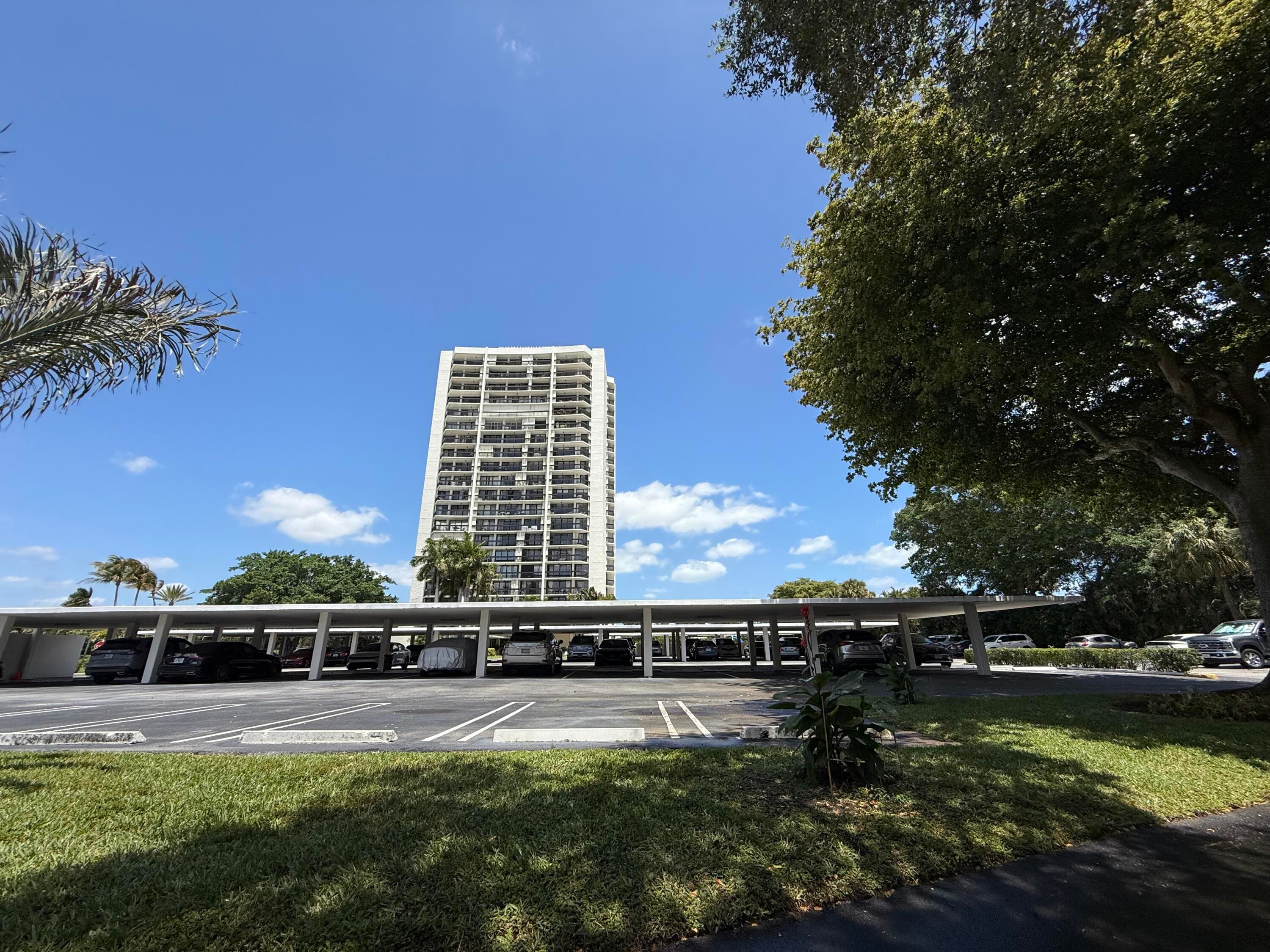 2000 Presidential Way 1204, West Palm Beach, FL 33401 — photo 47 of 56