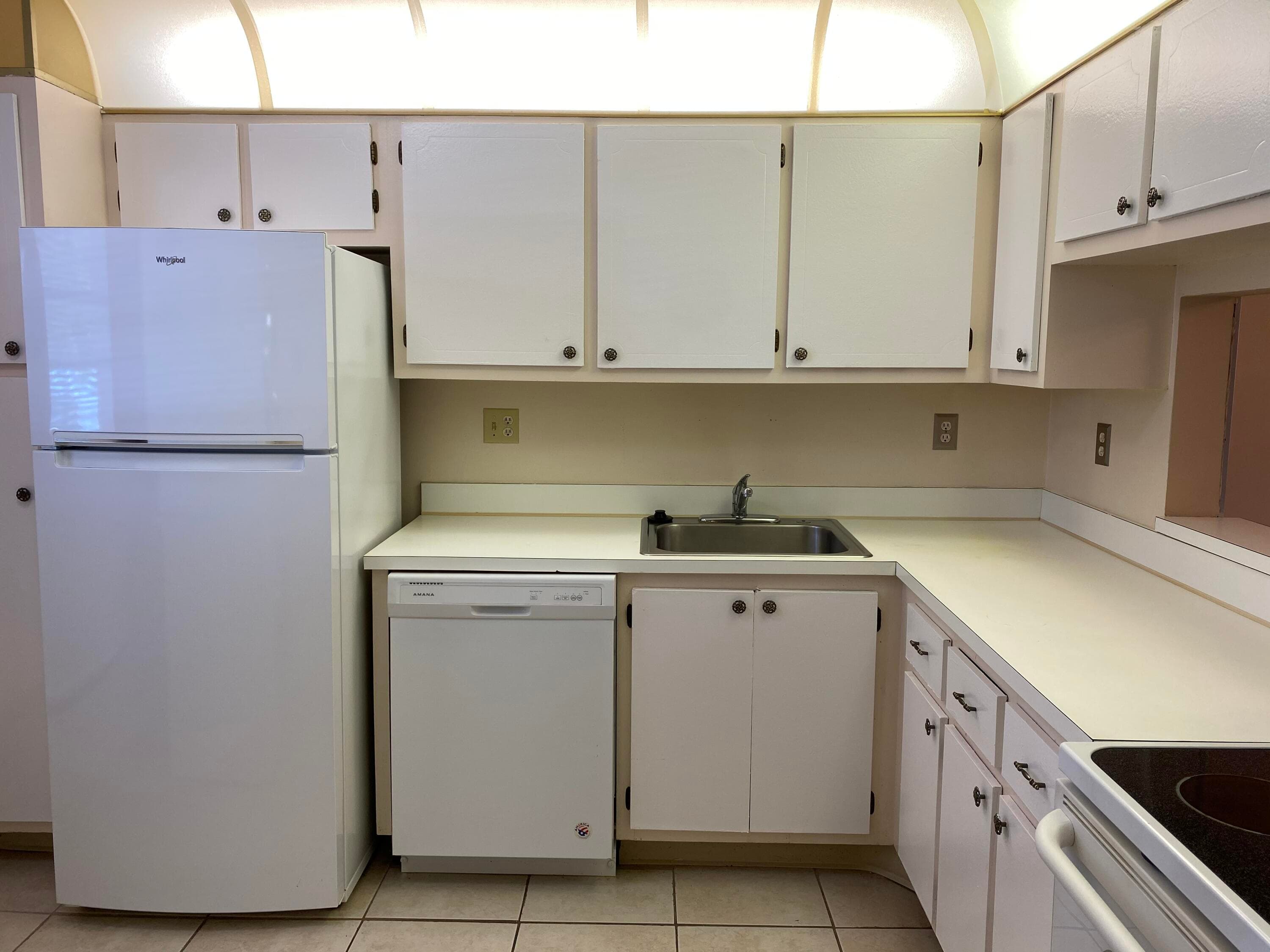 2500 Fiore Way 1110, Delray Beach, FL 33445 — photo 3 of 13