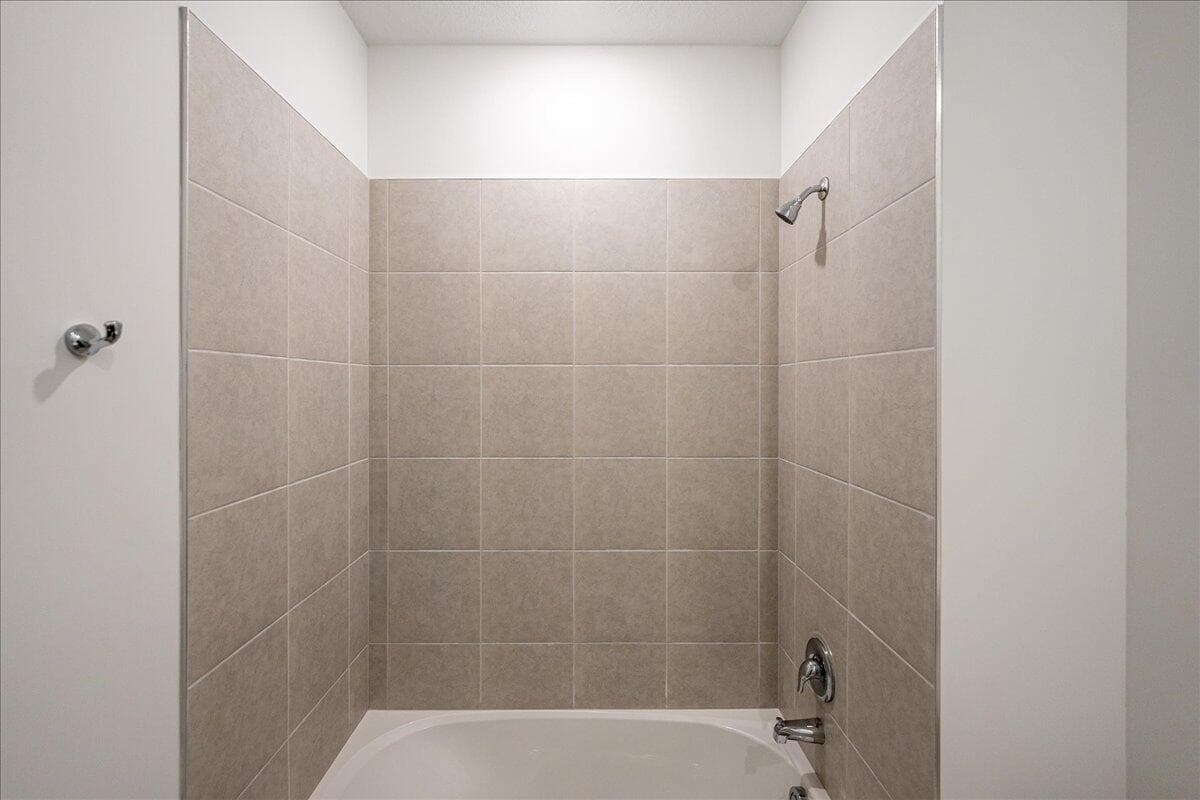 10715 NW Wilgrove Lane, Port St. Lucie, FL 34987 — photo 19 of 38