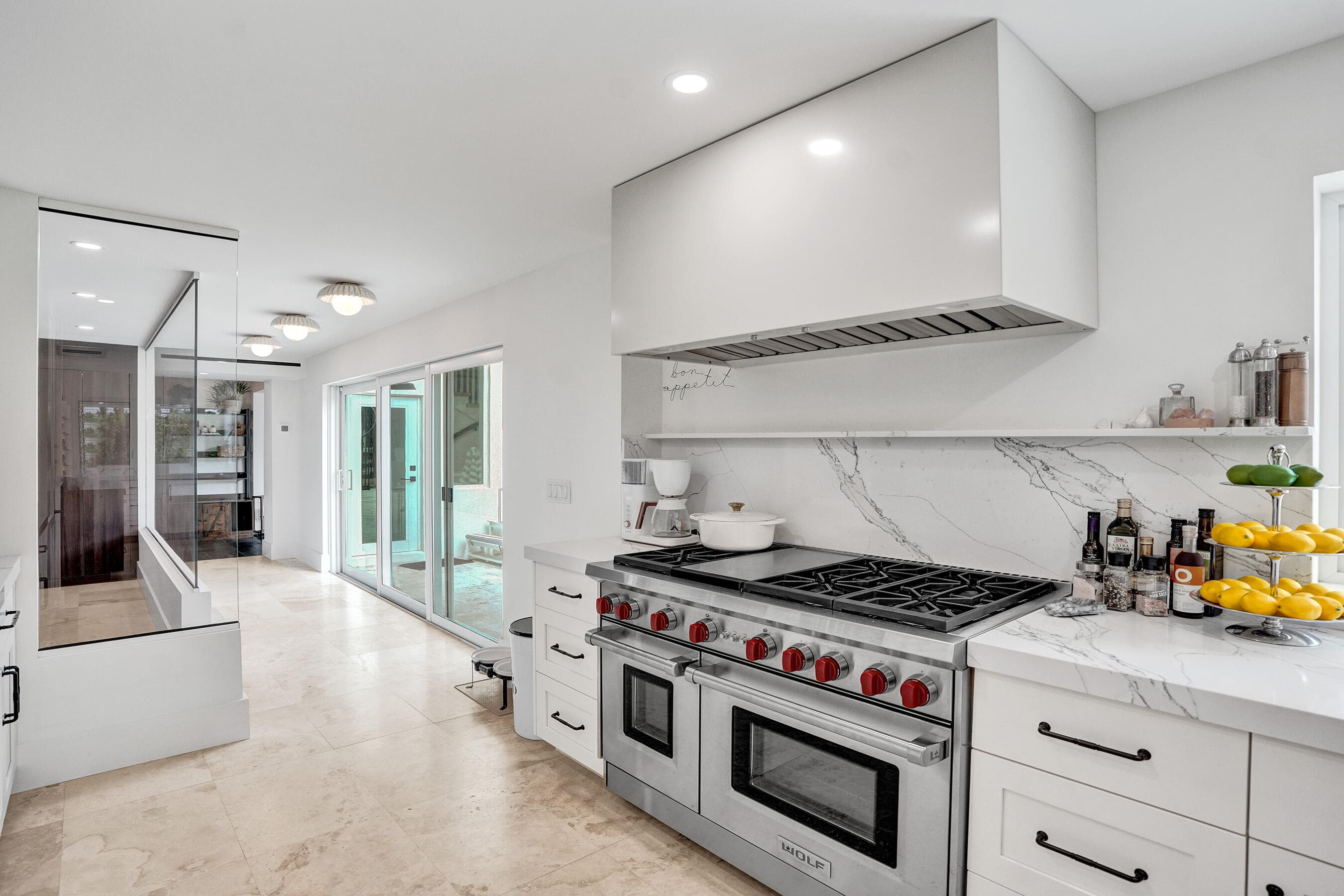 2421 NE 12th Street, Fort Lauderdale, FL 33304 — photo 33 of 118