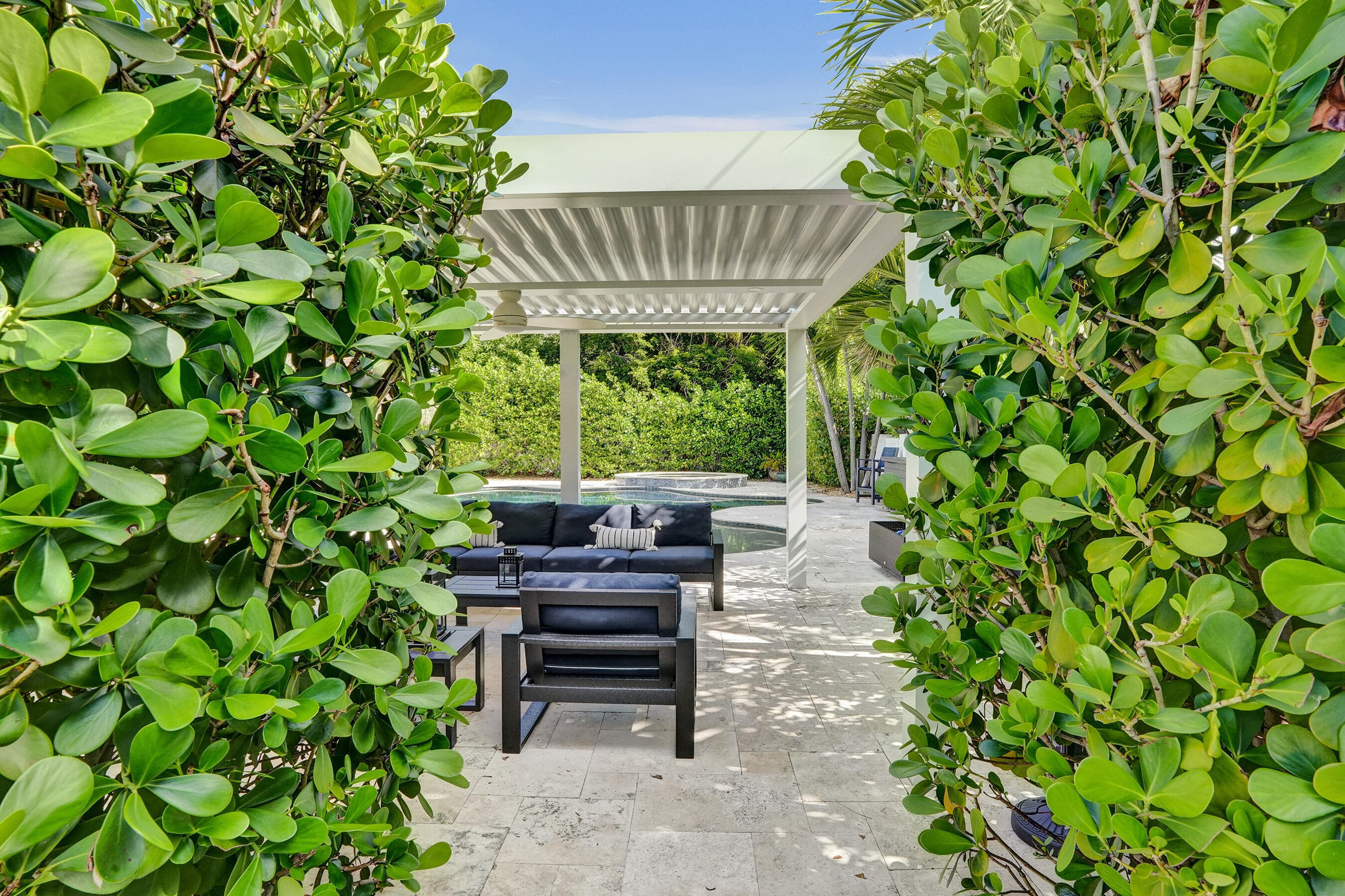 2421 NE 12th Street, Fort Lauderdale, FL 33304 — photo 105 of 118
