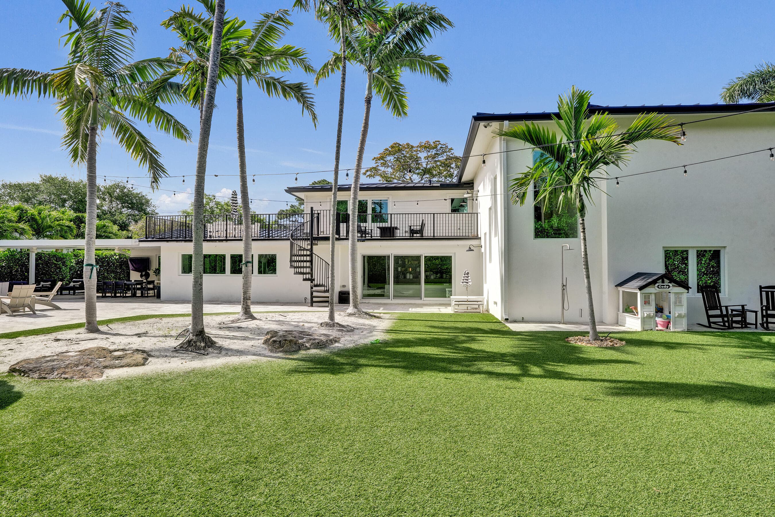 2421 NE 12th Street, Fort Lauderdale, FL 33304 — photo 111 of 118