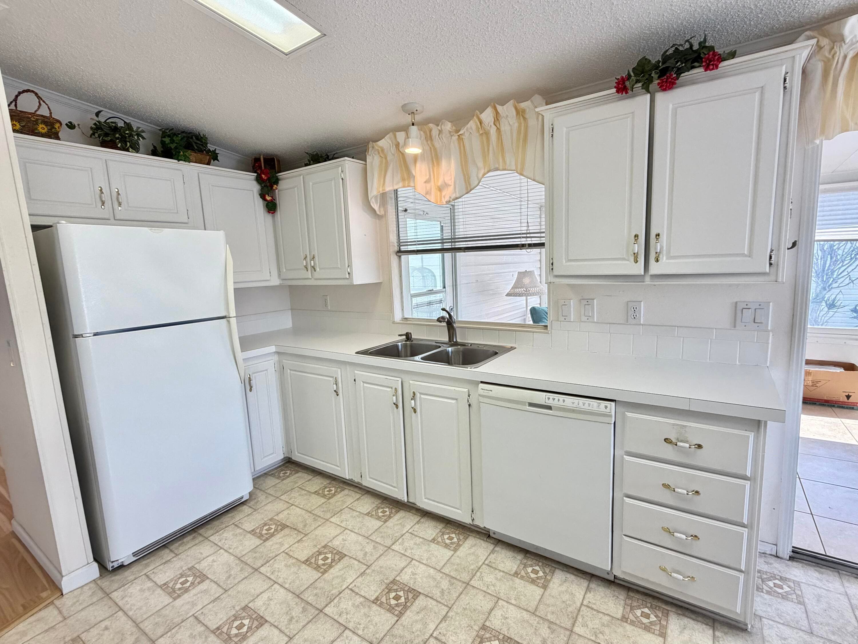 3317 Ironwood Avenue, Port St. Lucie, FL 34952 — photo 22 of 43