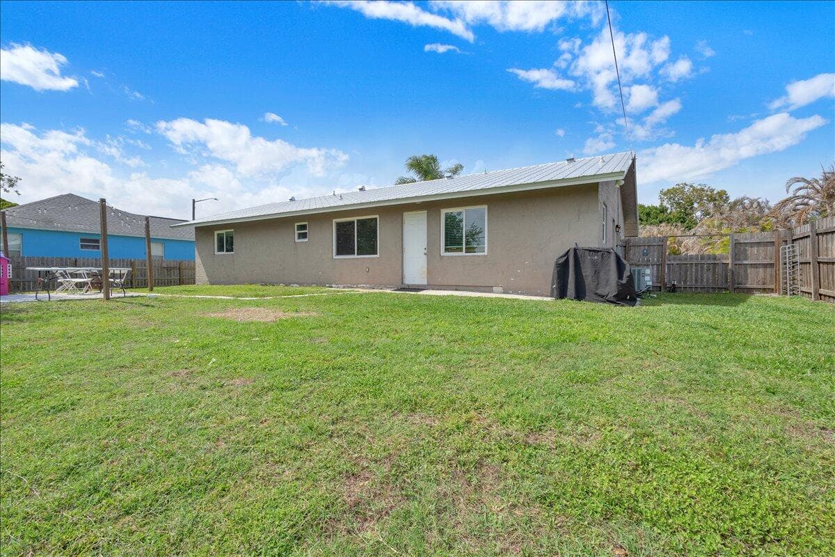 956 SE Browning Avenue, Port St. Lucie, FL 34983 — photo 45 of 58