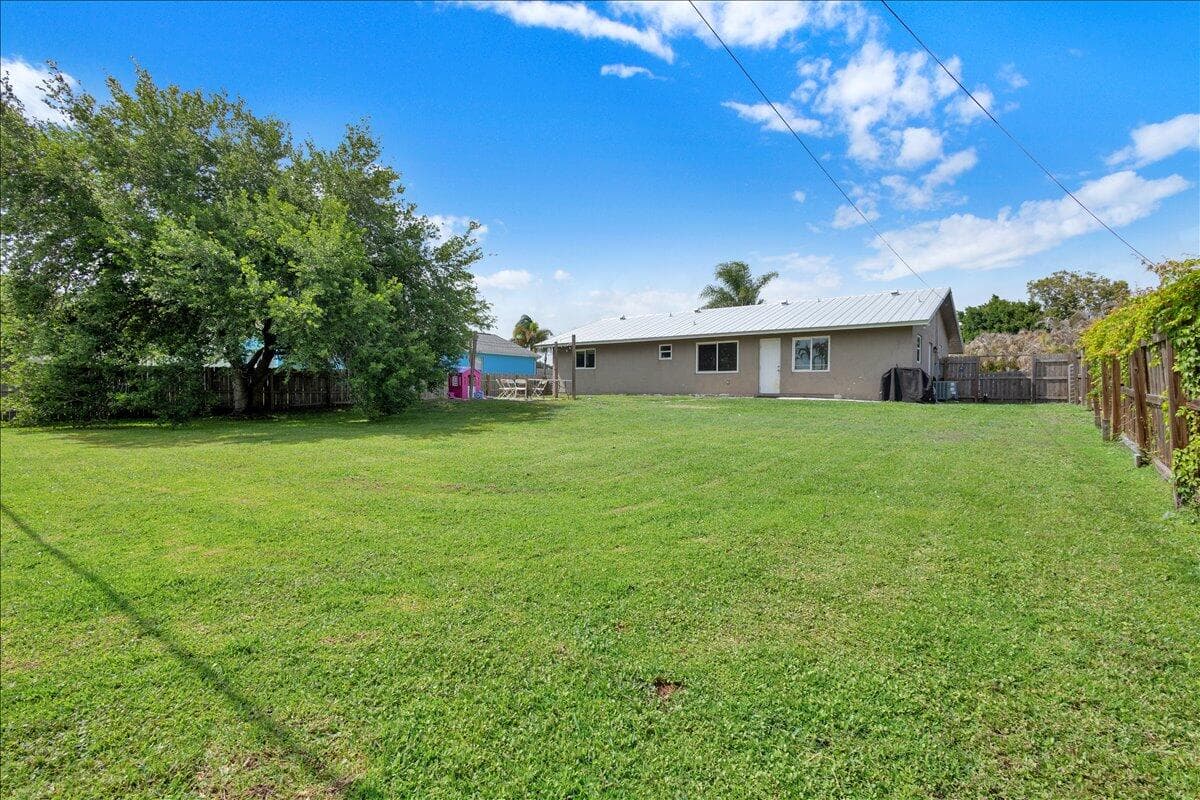 956 SE Browning Avenue, Port St. Lucie, FL 34983 — photo 3 of 58