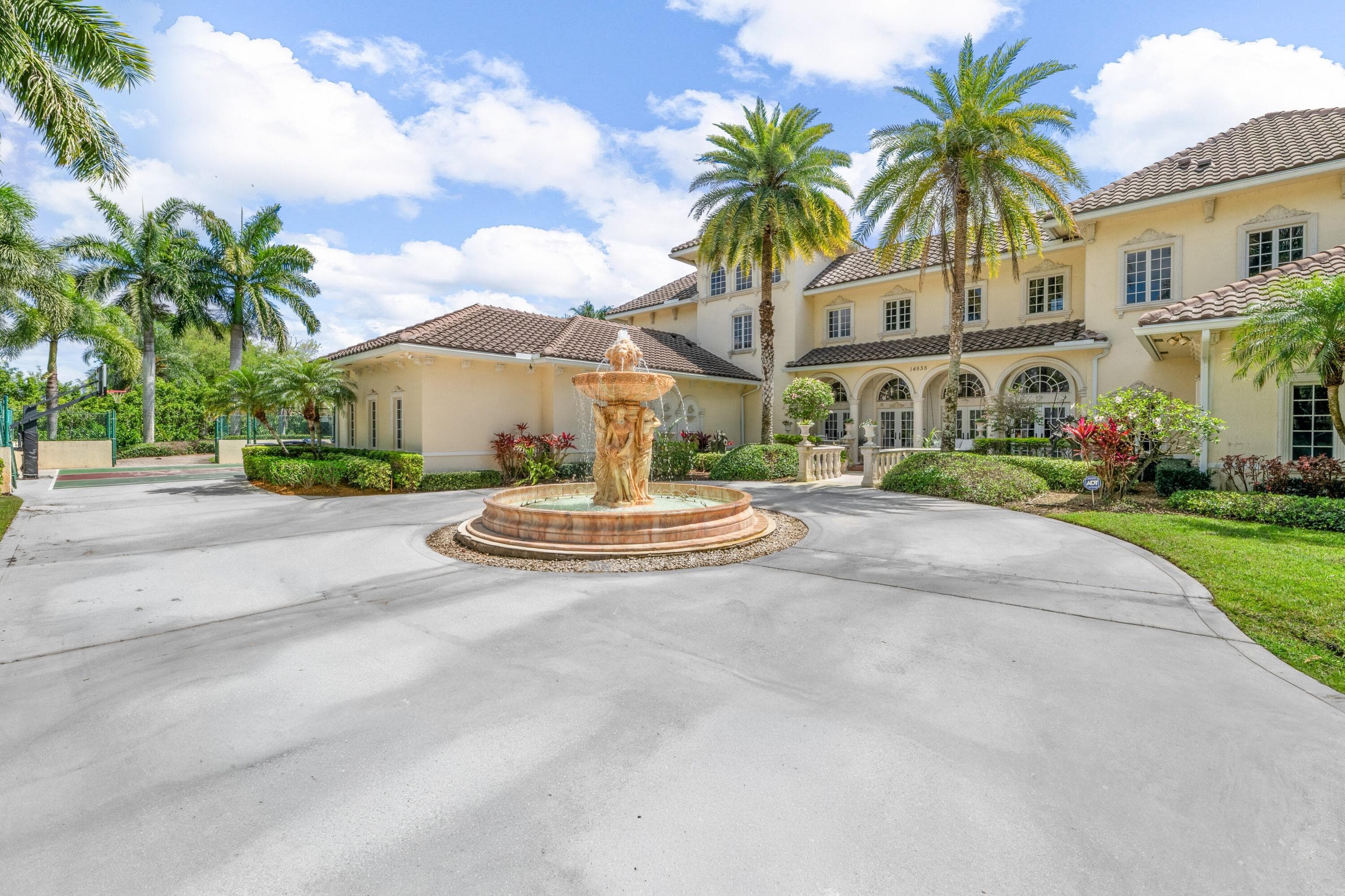 14535 Draft Horse Lane, Wellington, FL 33414 — photo 9 of 107