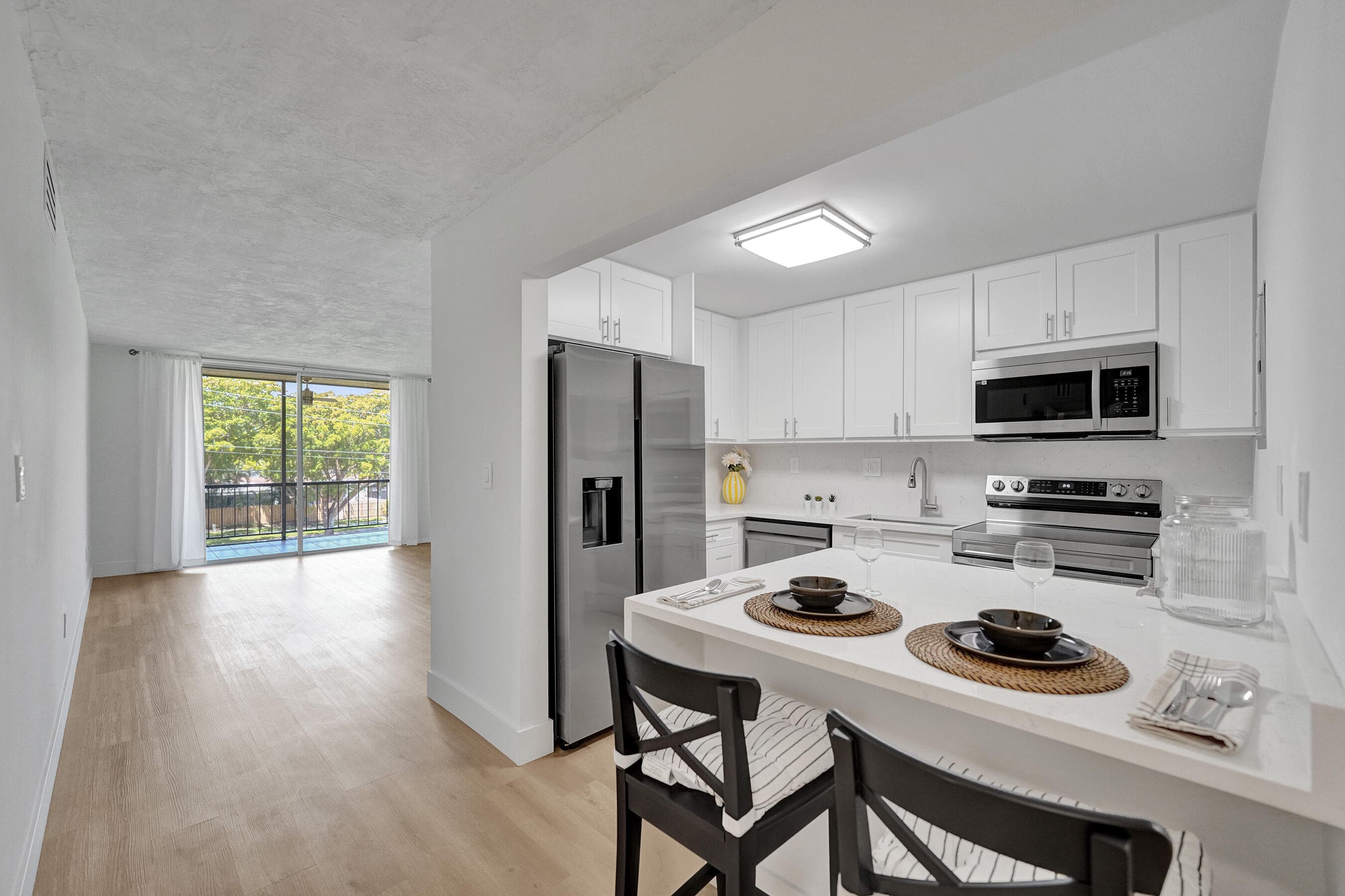7300 NW 17th Street 305, Plantation, FL 33313 — photo 8 of 65