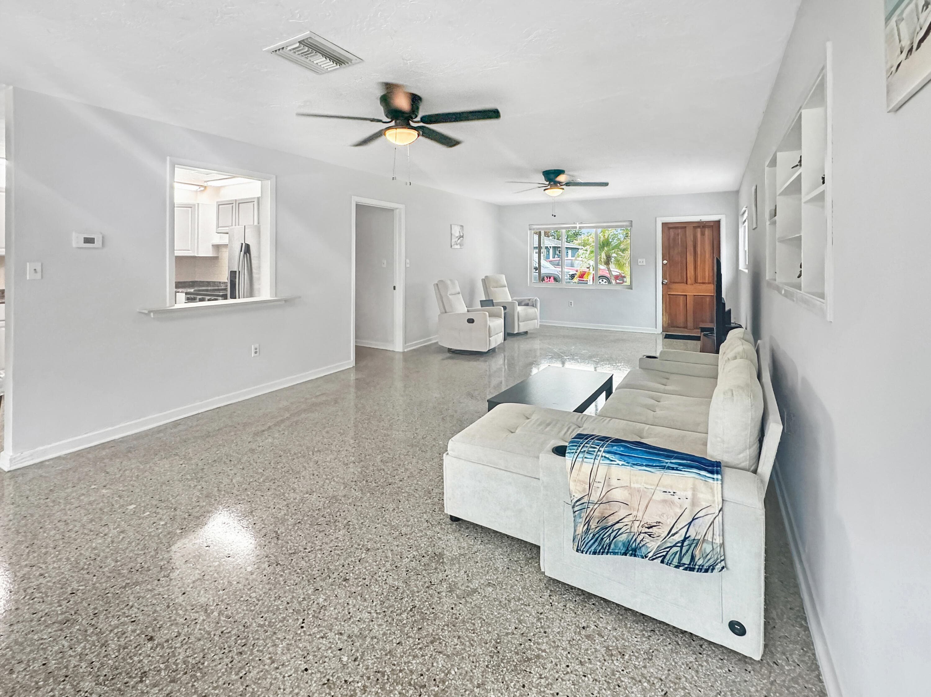 1612 S 28th Street, Fort Pierce, FL 34947 — photo 11 of 32