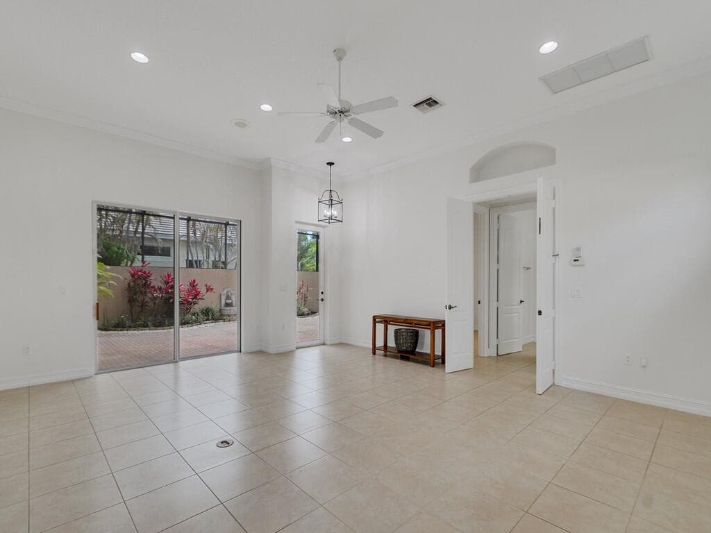 1208 Riverwind Circle, Vero Beach, FL 32967 — photo 25 of 47