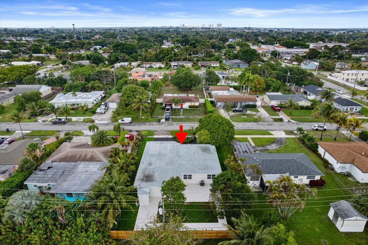 426 Bayberry Drive, West Palm Beach, FL 33403 — photo 39 of 42