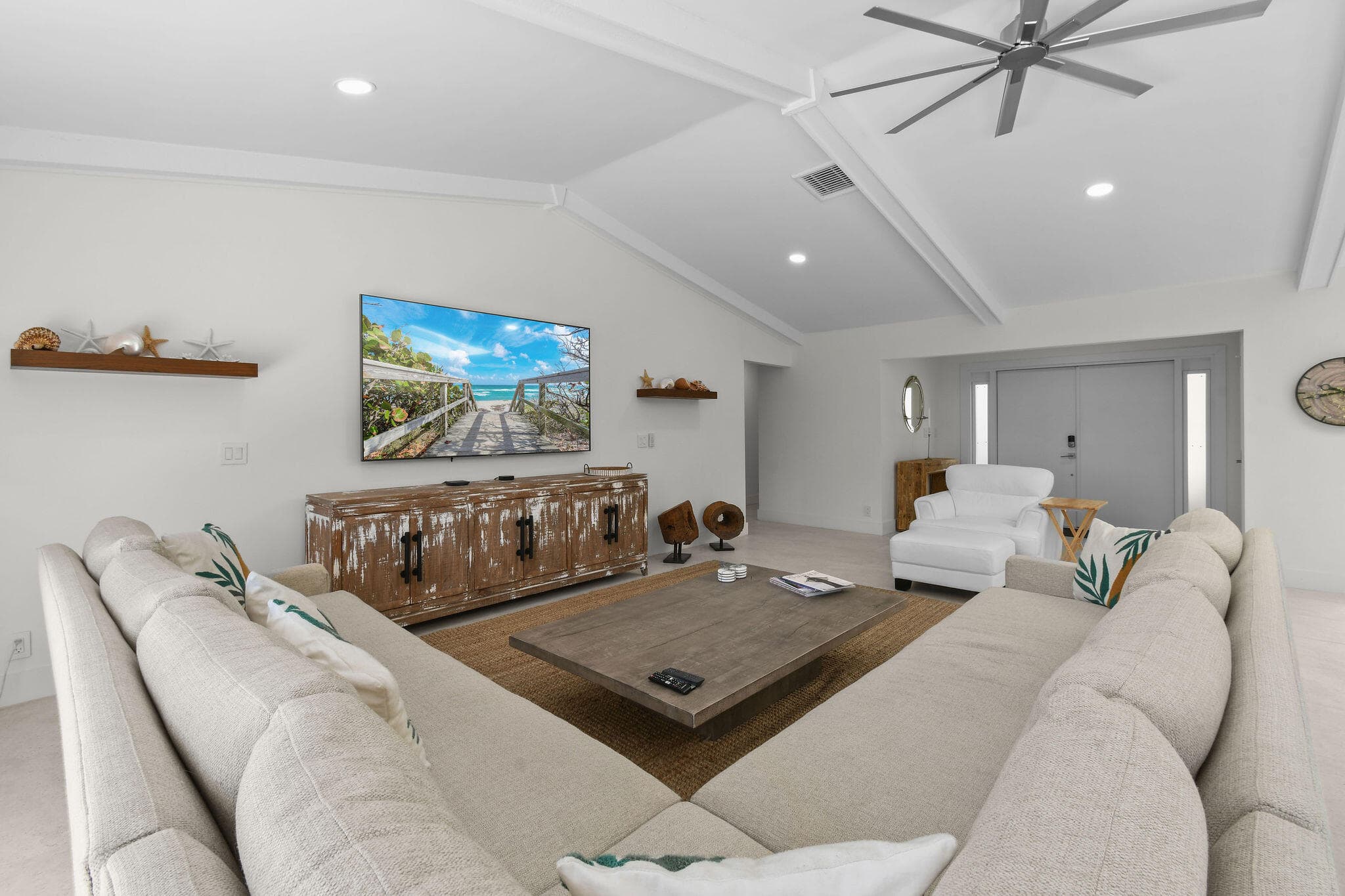 114 N Beach Road, Jupiter Island, FL 33455 — photo 12 of 64