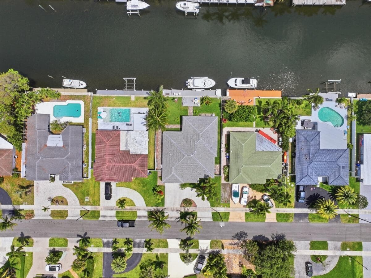 380 SE 5th Avenue, Pompano Beach, FL 33060 — photo 54 of 58