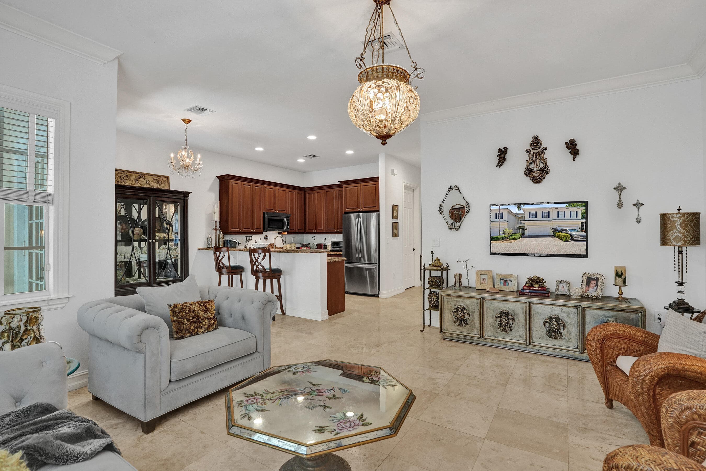1127 N Victoria Park Road, Fort Lauderdale, FL 33304 — photo 14 of 45