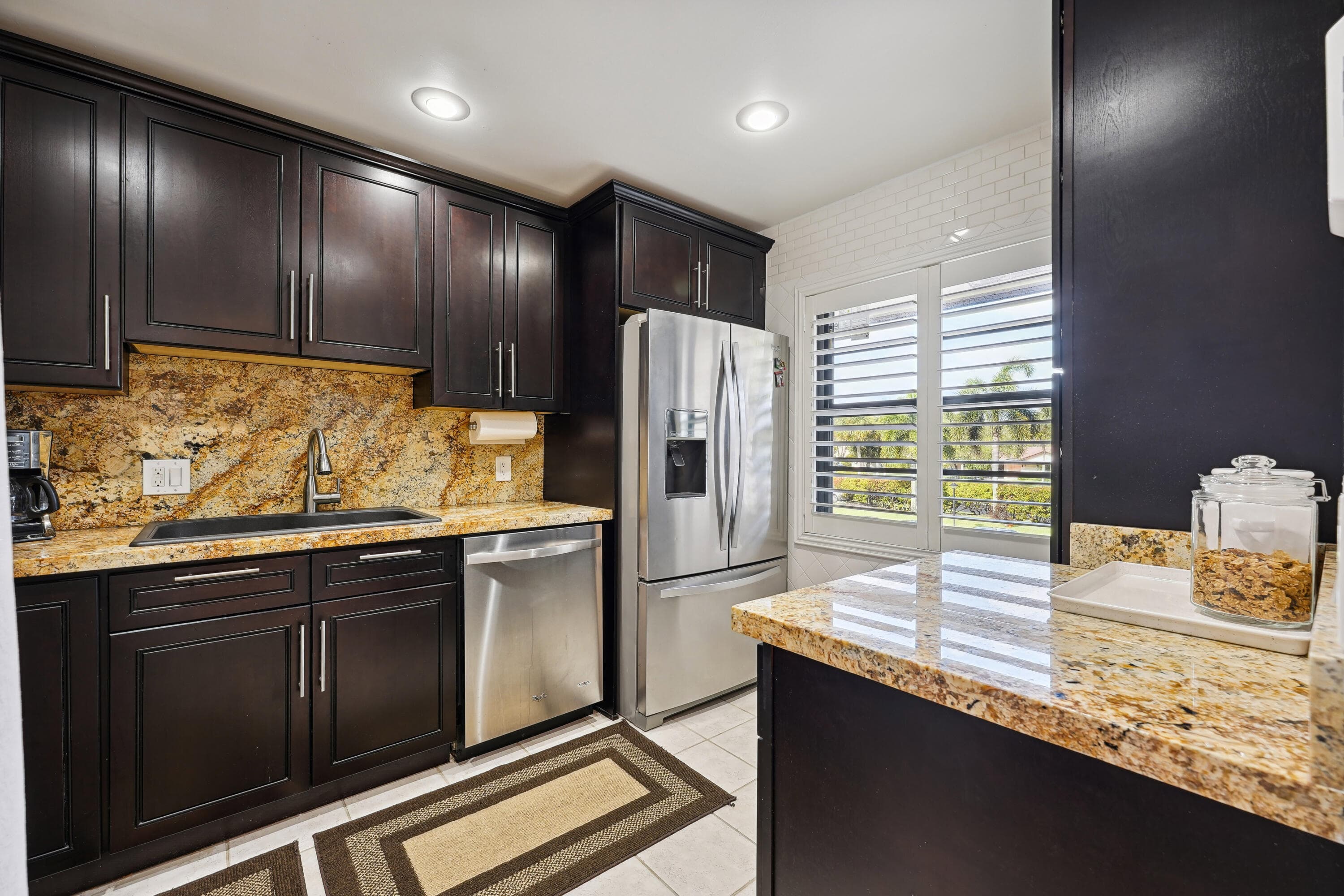 21650 Juego Circle 24b, Boca Raton, FL 33433 — photo 9 of 21