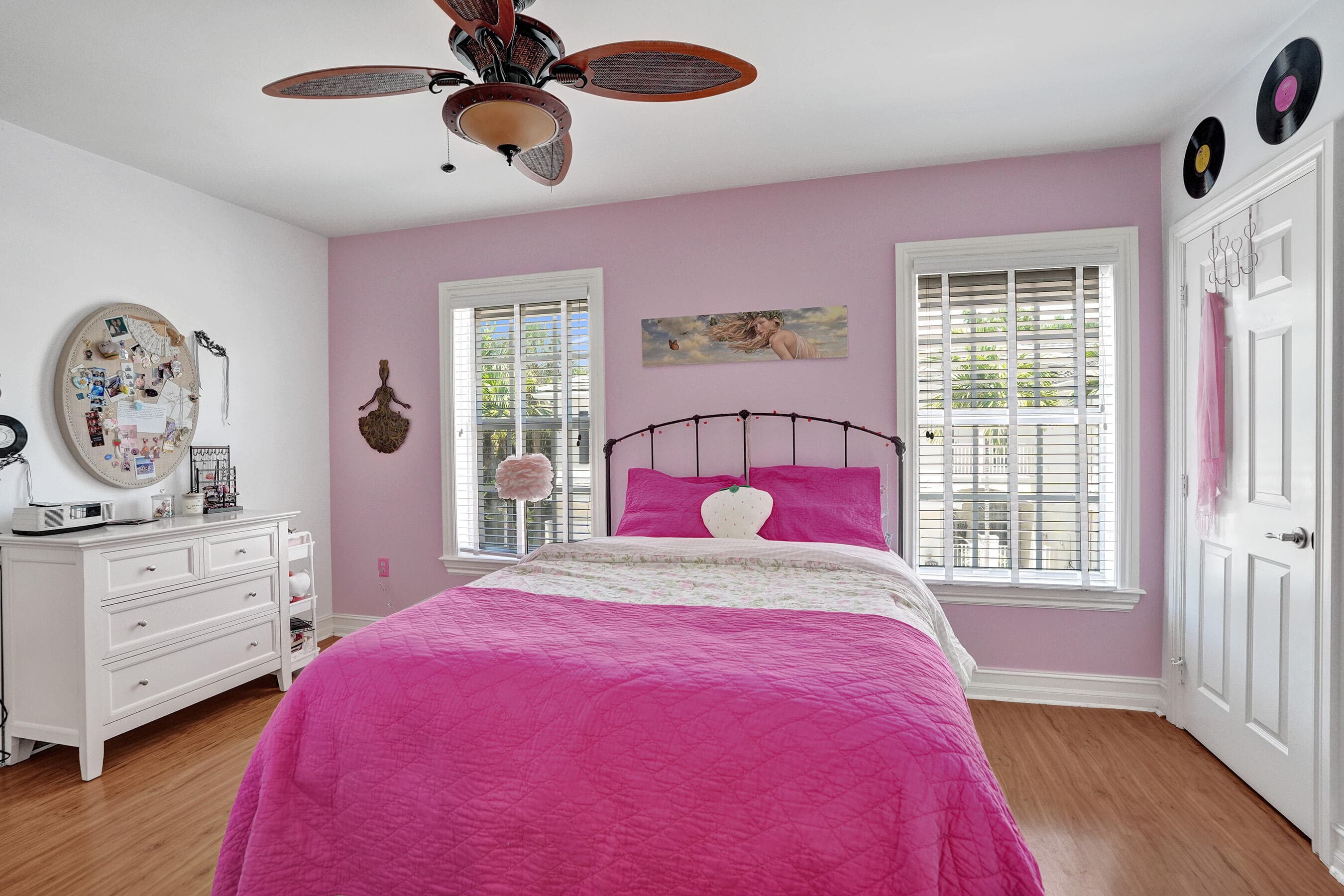 1127 N Victoria Park Road, Fort Lauderdale, FL 33304 — photo 32 of 45
