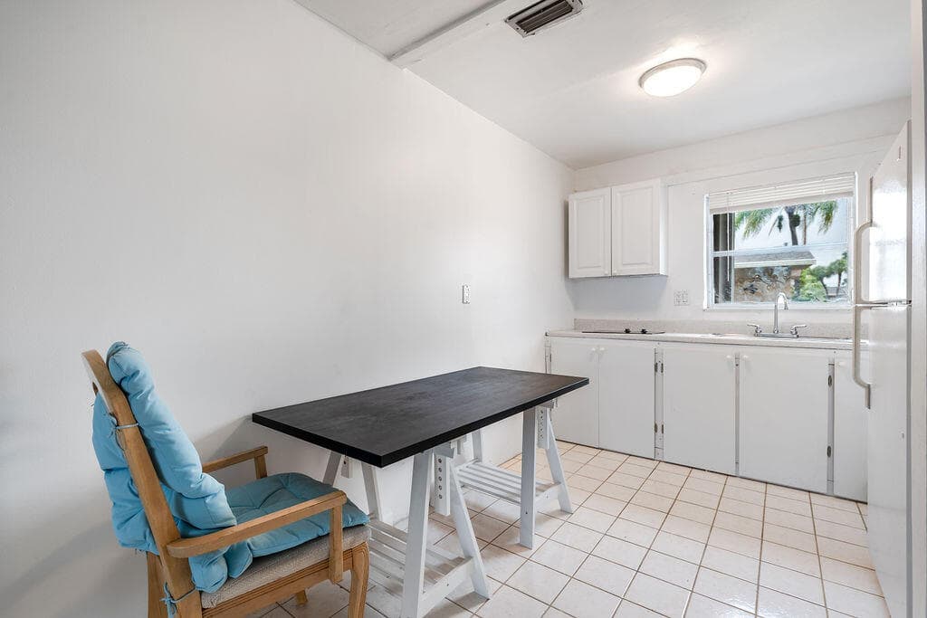 2739 Dudley Drive W C, West Palm Beach, FL 33415 — photo 12 of 27