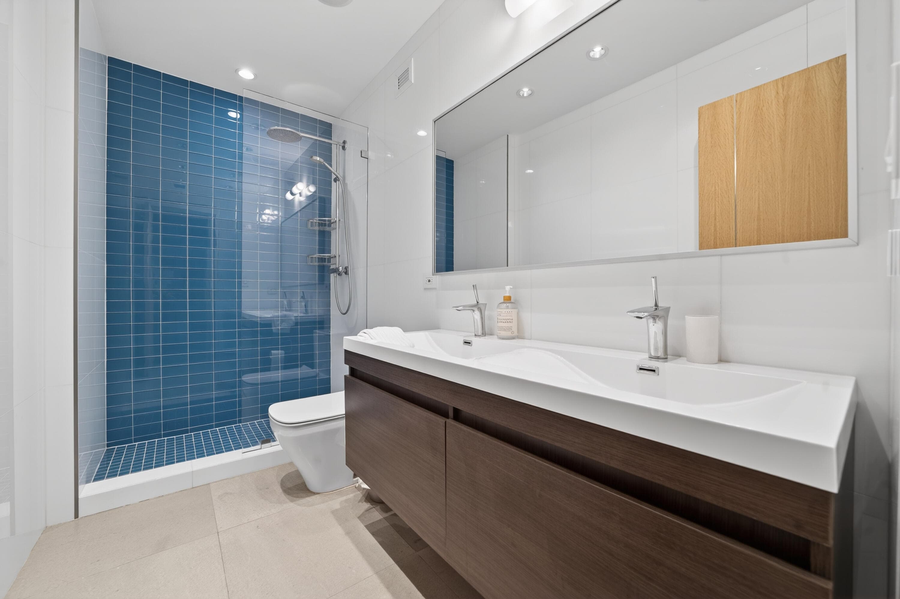 2301 Collins Avenue Ph14, Miami Beach, FL 33139 — photo 18 of 38