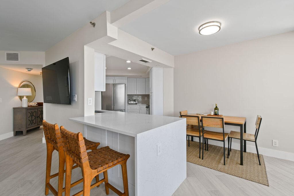 3560 S Ocean Boulevard 907, South Palm Beach, FL 33480 — photo 9 of 38