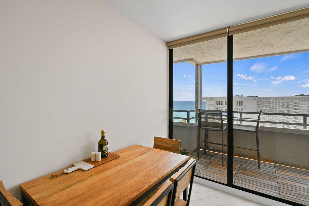 3560 S Ocean Boulevard 907, South Palm Beach, FL 33480 — photo 11 of 38