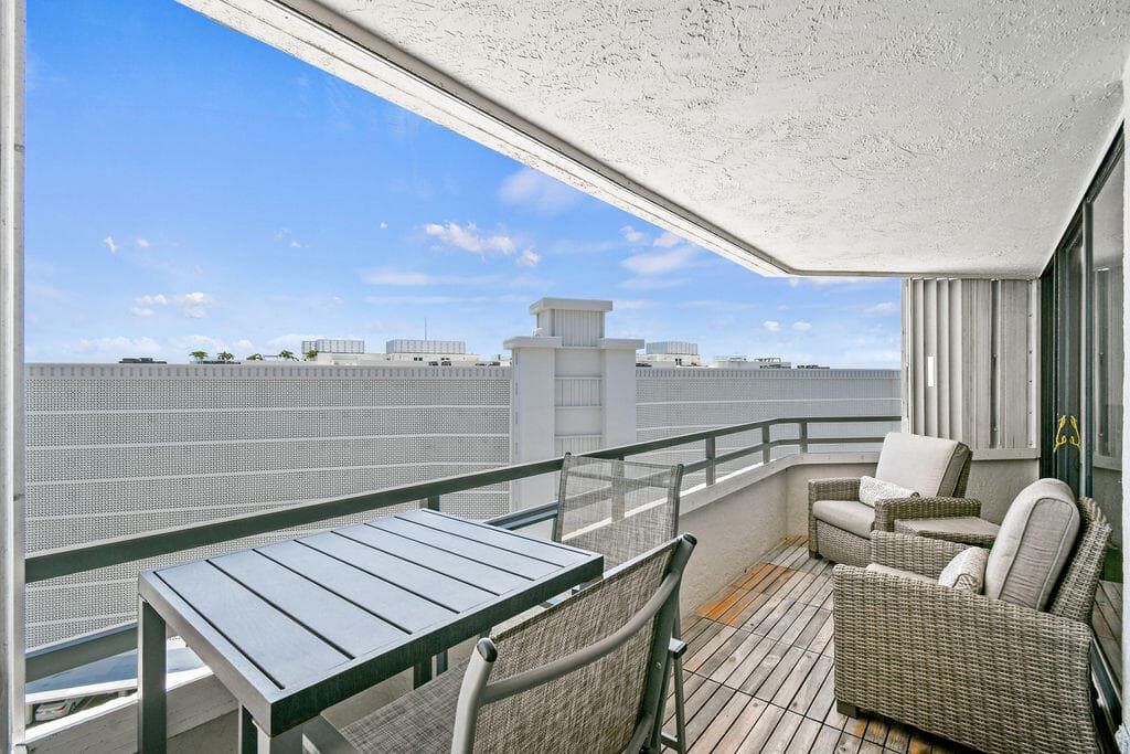 3560 S Ocean Boulevard 907, South Palm Beach, FL 33480 — photo 24 of 38