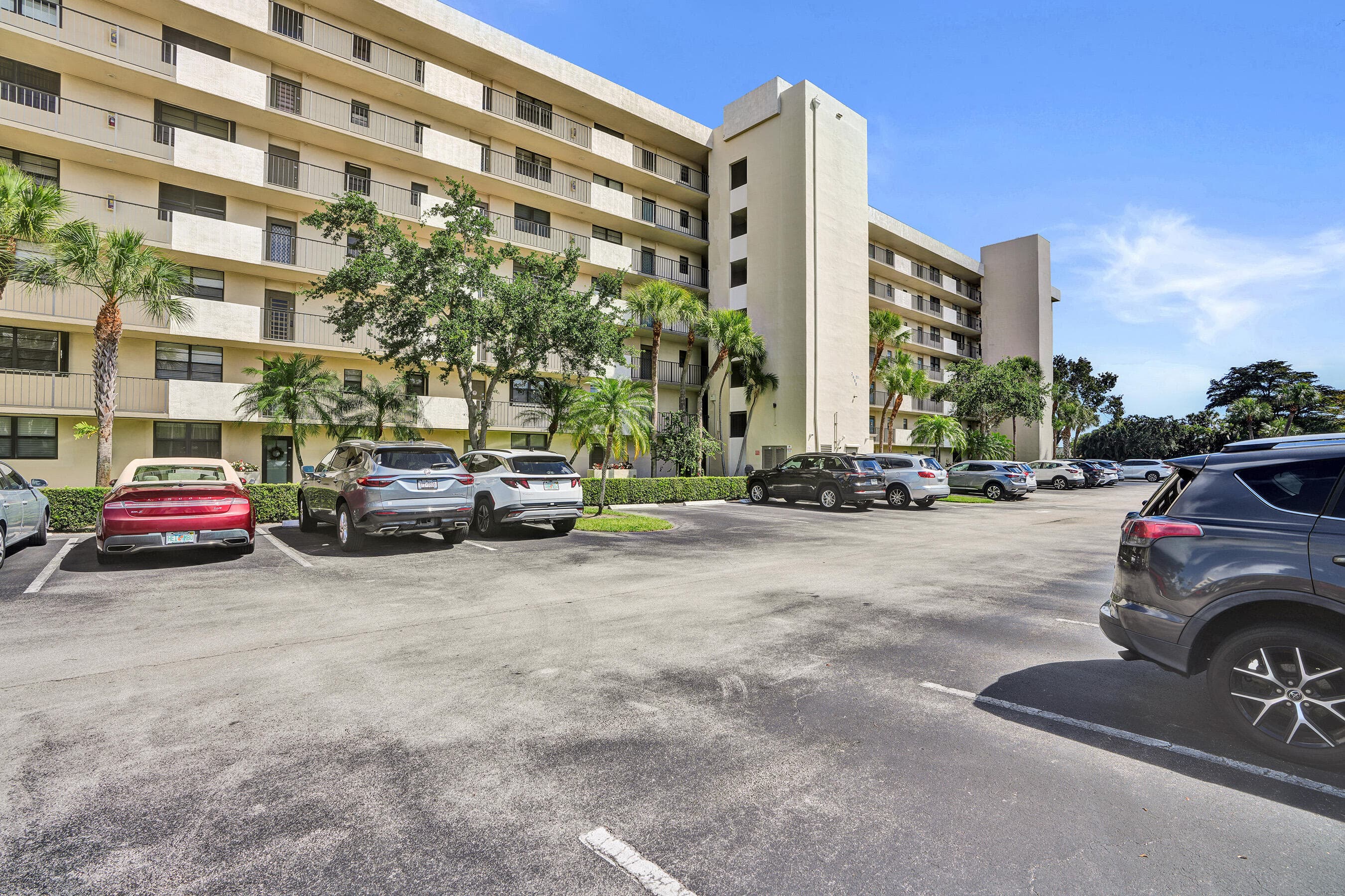 2400 Deer Creek Country Club Boulevard, Deerfield Beach, FL 33442 — photo 35 of 44