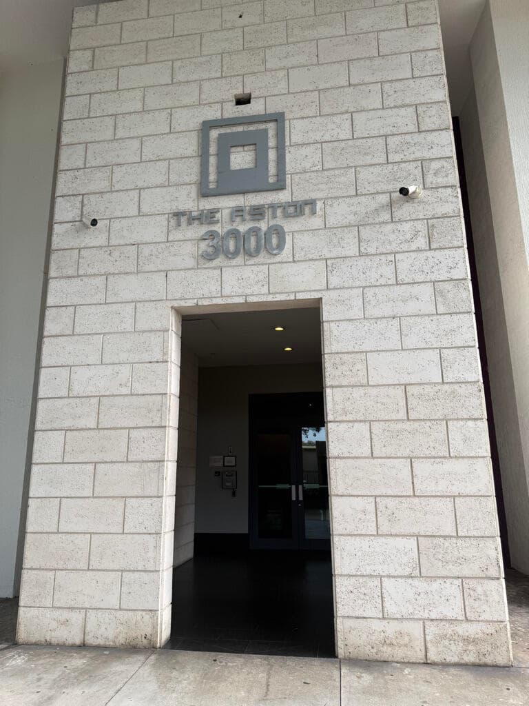 3000 Coral Way 1007, Miami, FL 33145 — photo 28 of 31