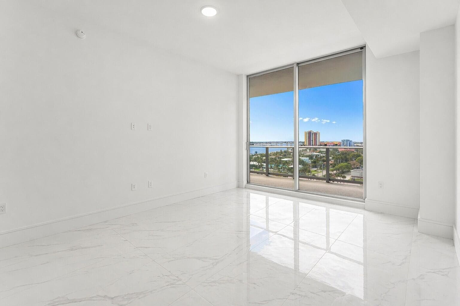 220 Lake Shore Drive 1015, Lake Park, FL 33403 — photo 16 of 60
