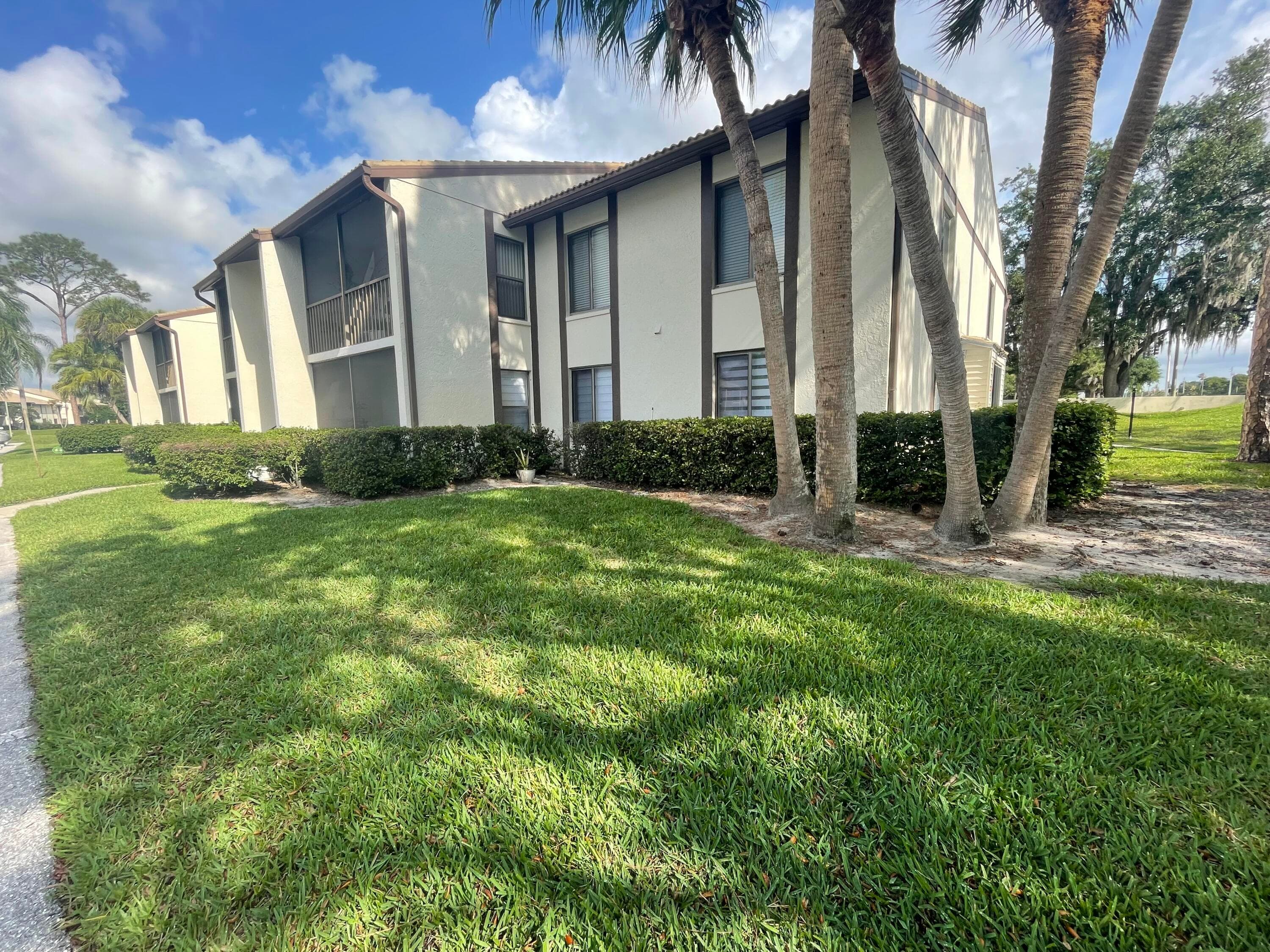 2703 SW Matheson Avenue Apt 116d, Palm City, FL 34990 — photo 20 of 23