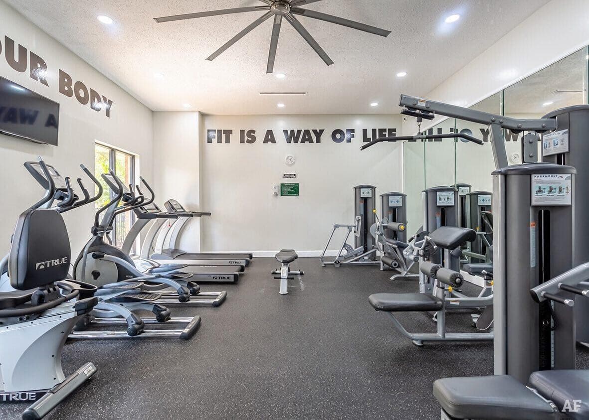 17350 NW 68th Avenue 300-404, Hialeah, FL 33015 — photo 12 of 15