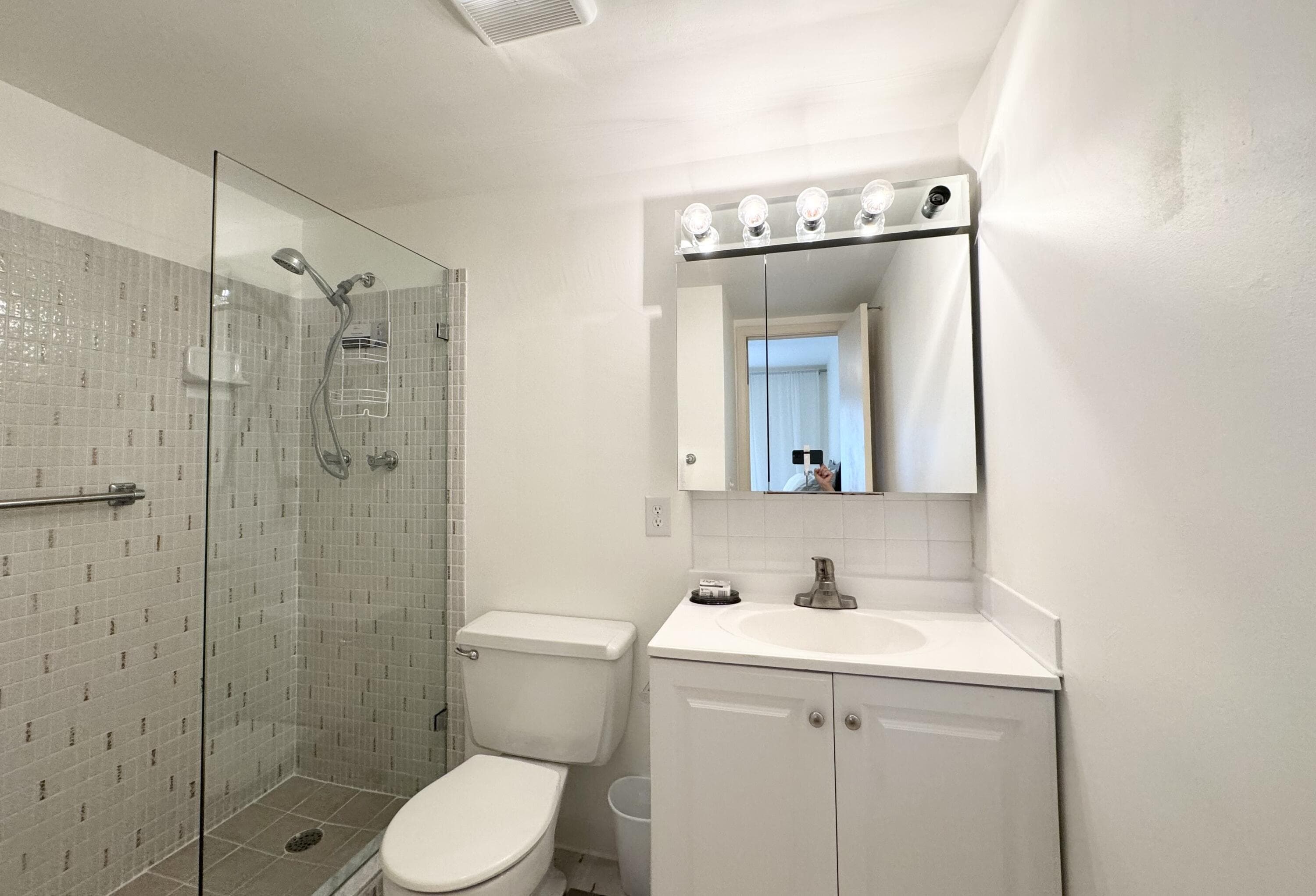 2880 Lake Osborne Drive 205, Lake Worth Beach, FL 33461 — photo 11 of 29