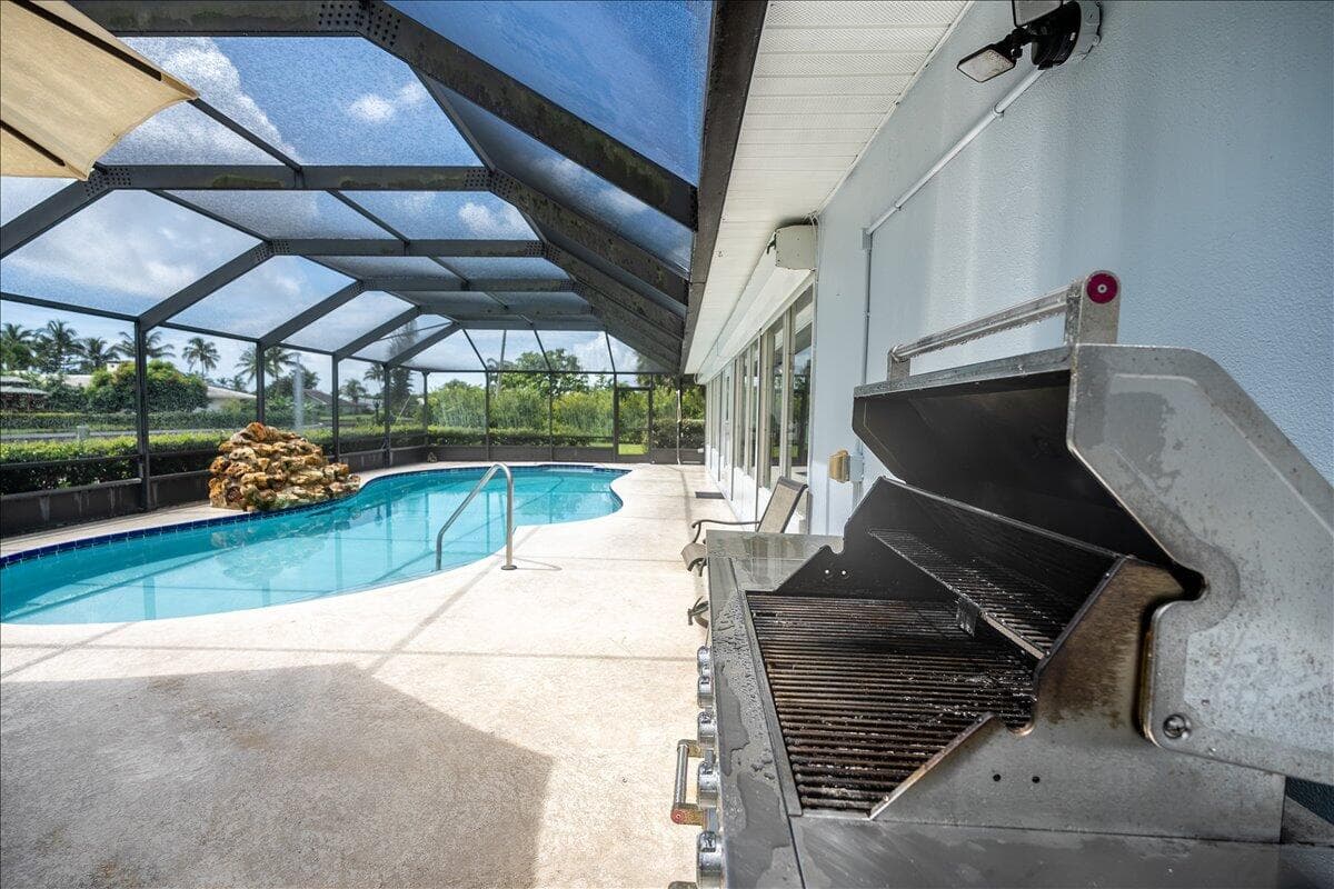 2066 5th Court SE, Vero Beach, FL 32962 — photo 36 of 52