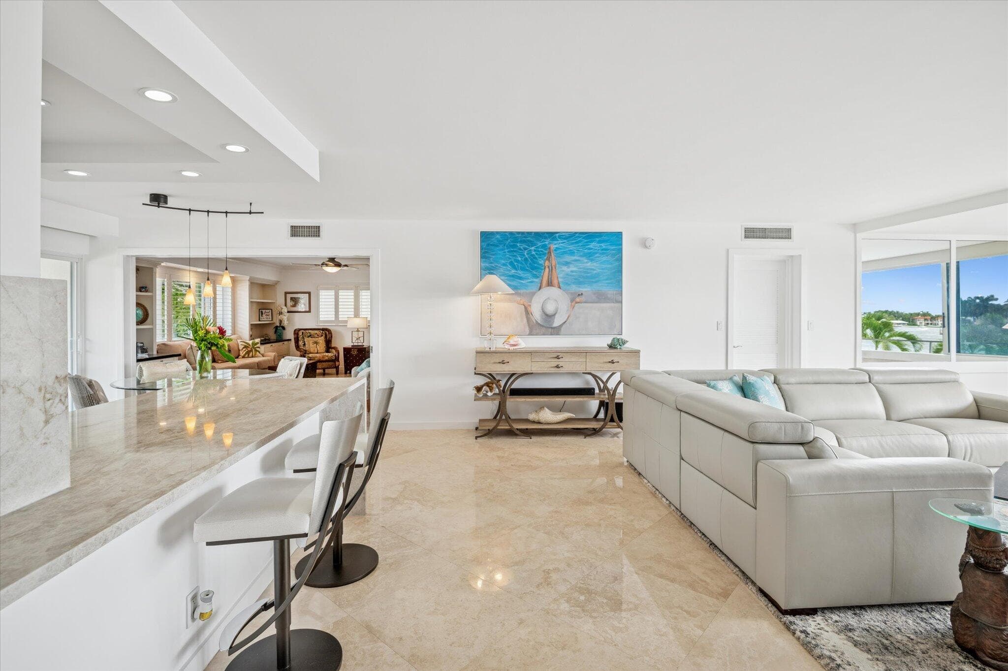 215 N Birch Road A2, Fort Lauderdale, FL 33304 — photo 3 of 26