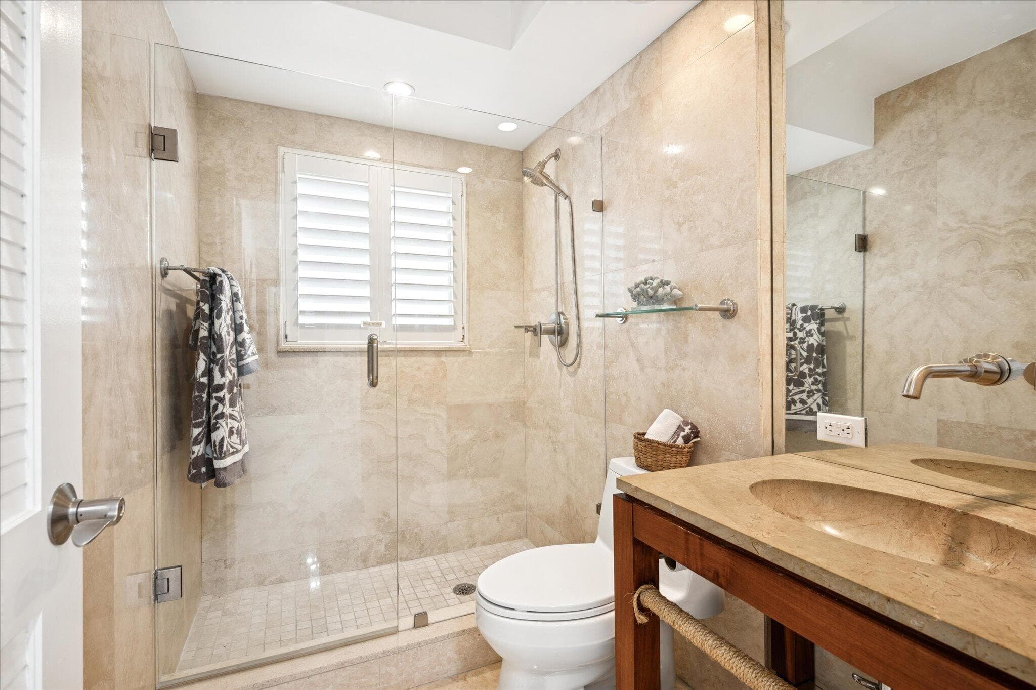 215 N Birch Road A2, Fort Lauderdale, FL 33304 — photo 12 of 26