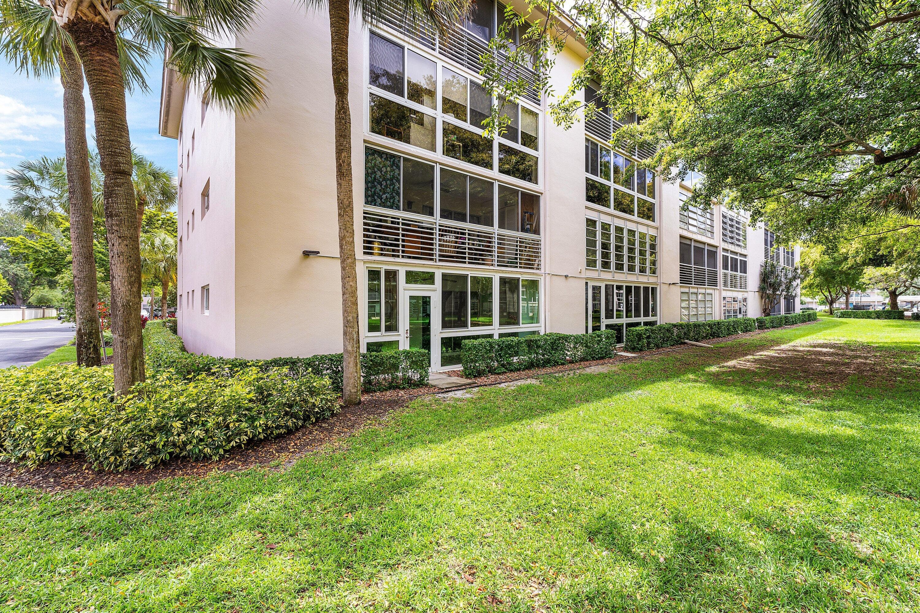 2003 Granada Drive M1, Coconut Creek, FL 33066 — photo 27 of 43