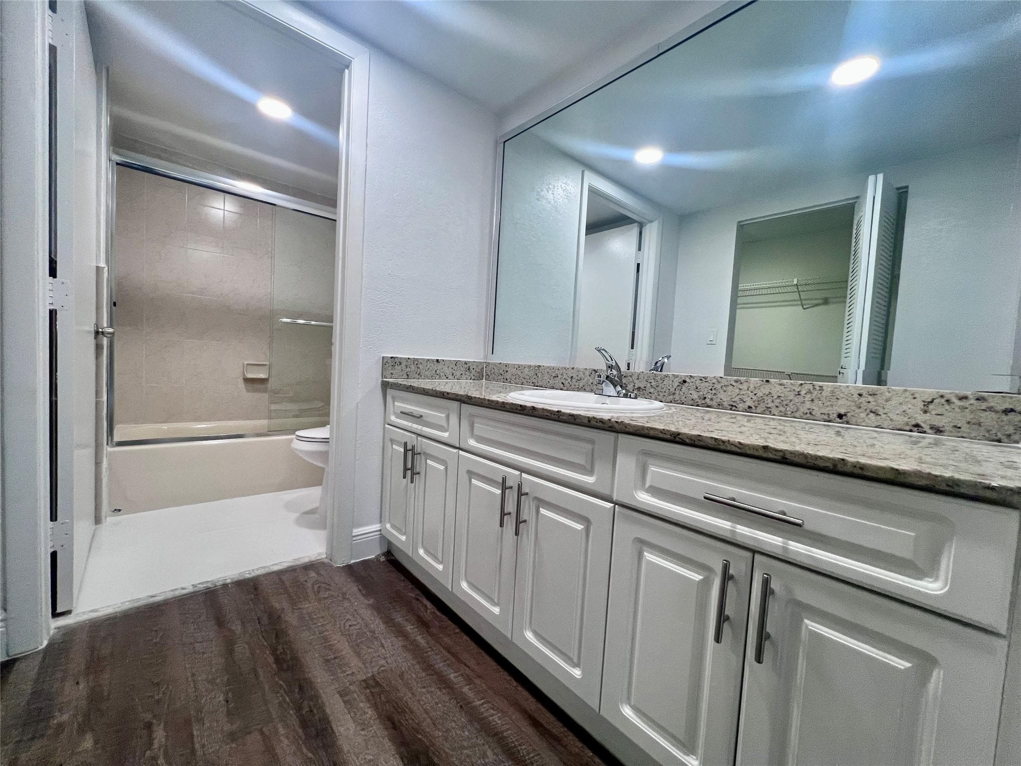 17350 NW 68th Avenue 400-403, Hialeah, FL 33015 — photo 6 of 16