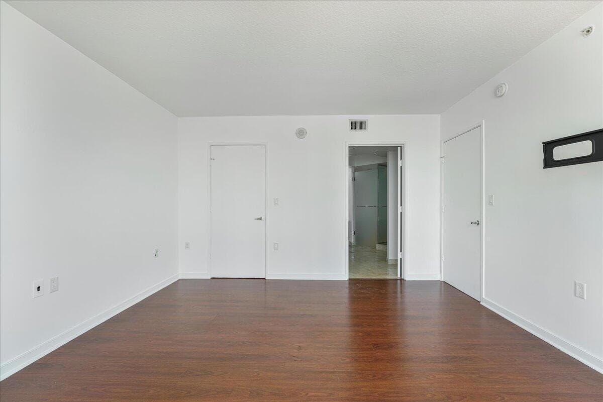 200 Sunny Isles Boulevard 2-1701, Sunny Isles Beach, FL 33160 — photo 19 of 25