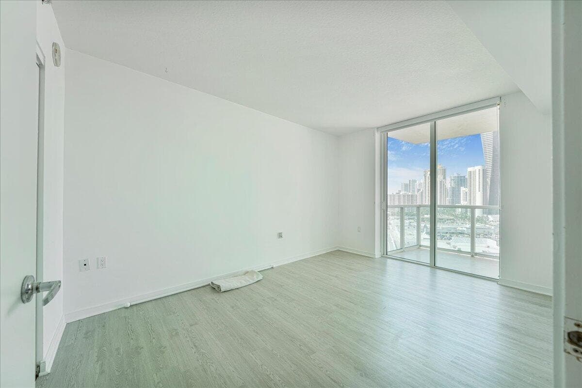 200 Sunny Isles Boulevard 2-1701, Sunny Isles Beach, FL 33160 — photo 21 of 25