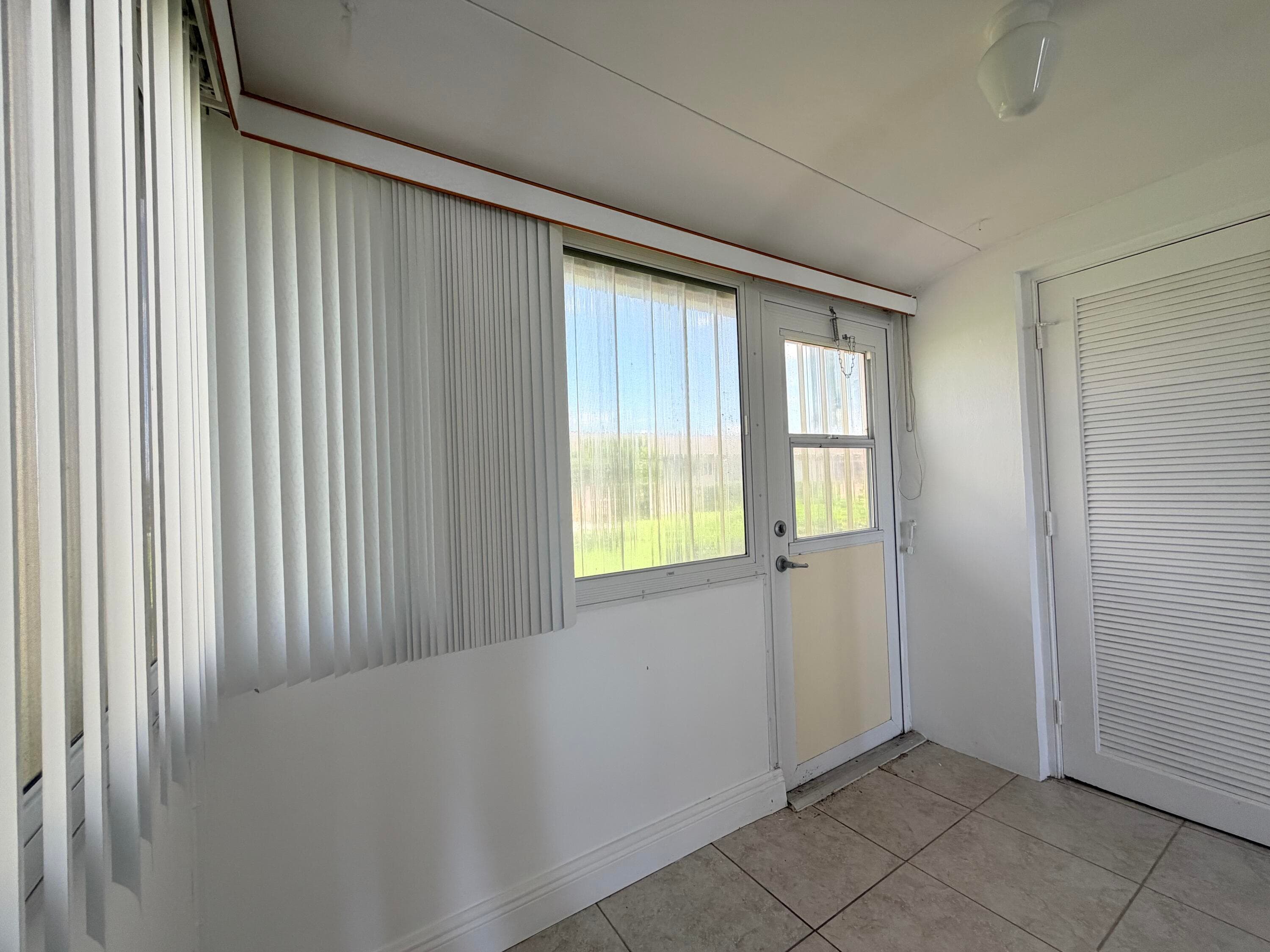 2607 Dudley Drive W L, West Palm Beach, FL 33415 — photo 25 of 34