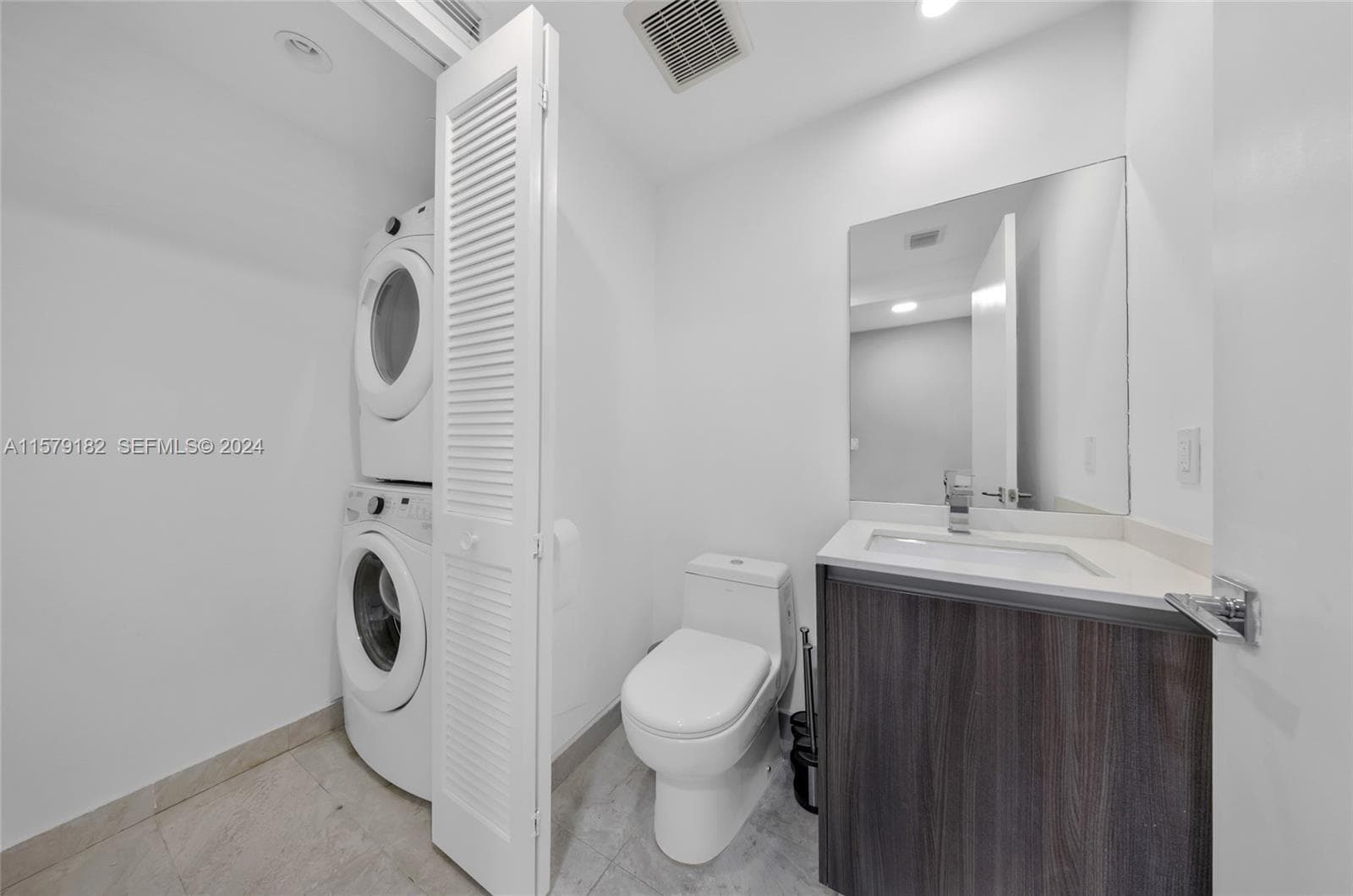 488 NE 18th Street 1801, Miami, FL 33132 — photo 28 of 30