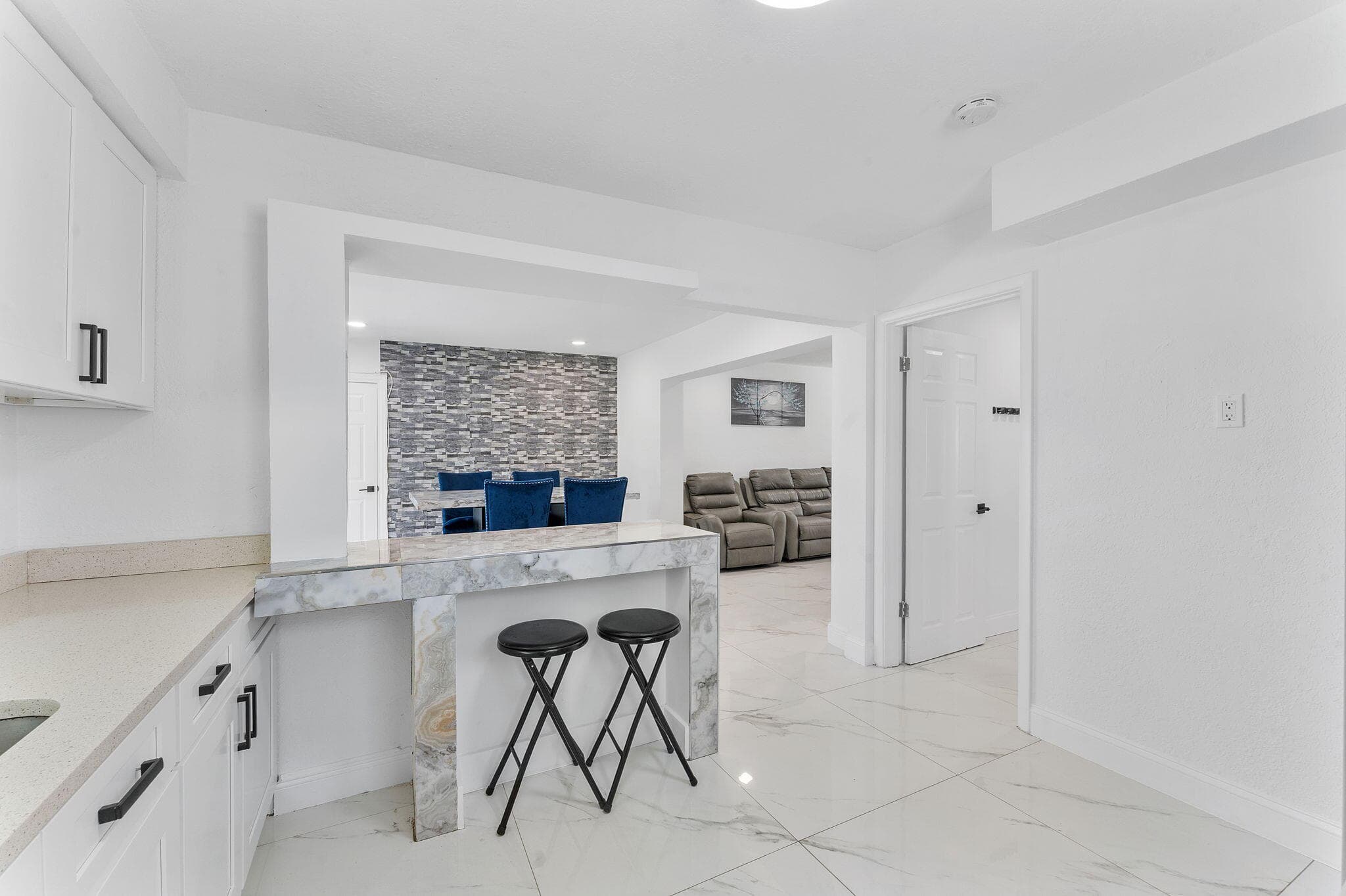 822 S C Street, Lake Worth Beach, FL 33460 — photo 11 of 37