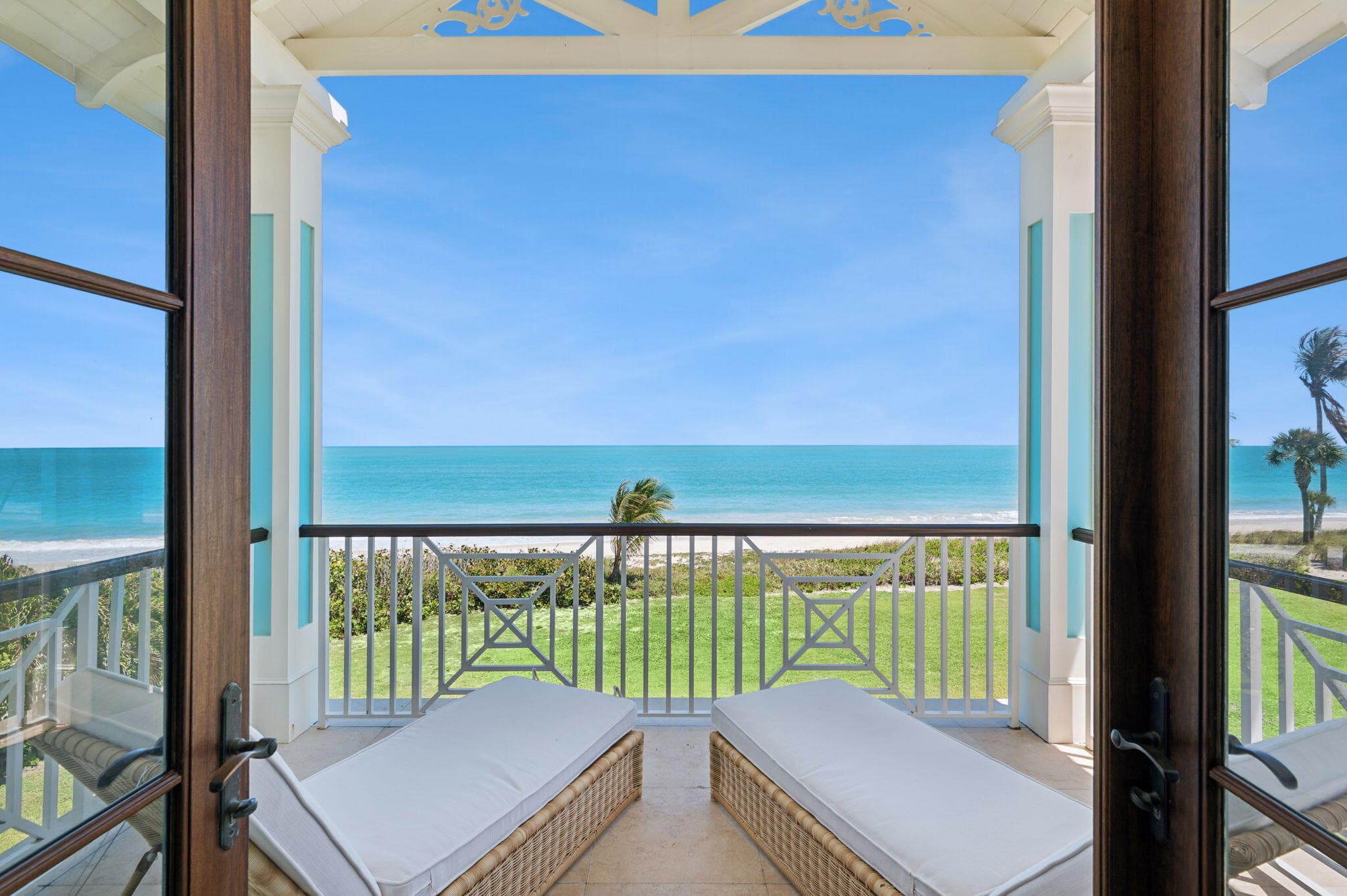 716 Reef Road, Vero Beach, FL 32963 — photo 3 of 60