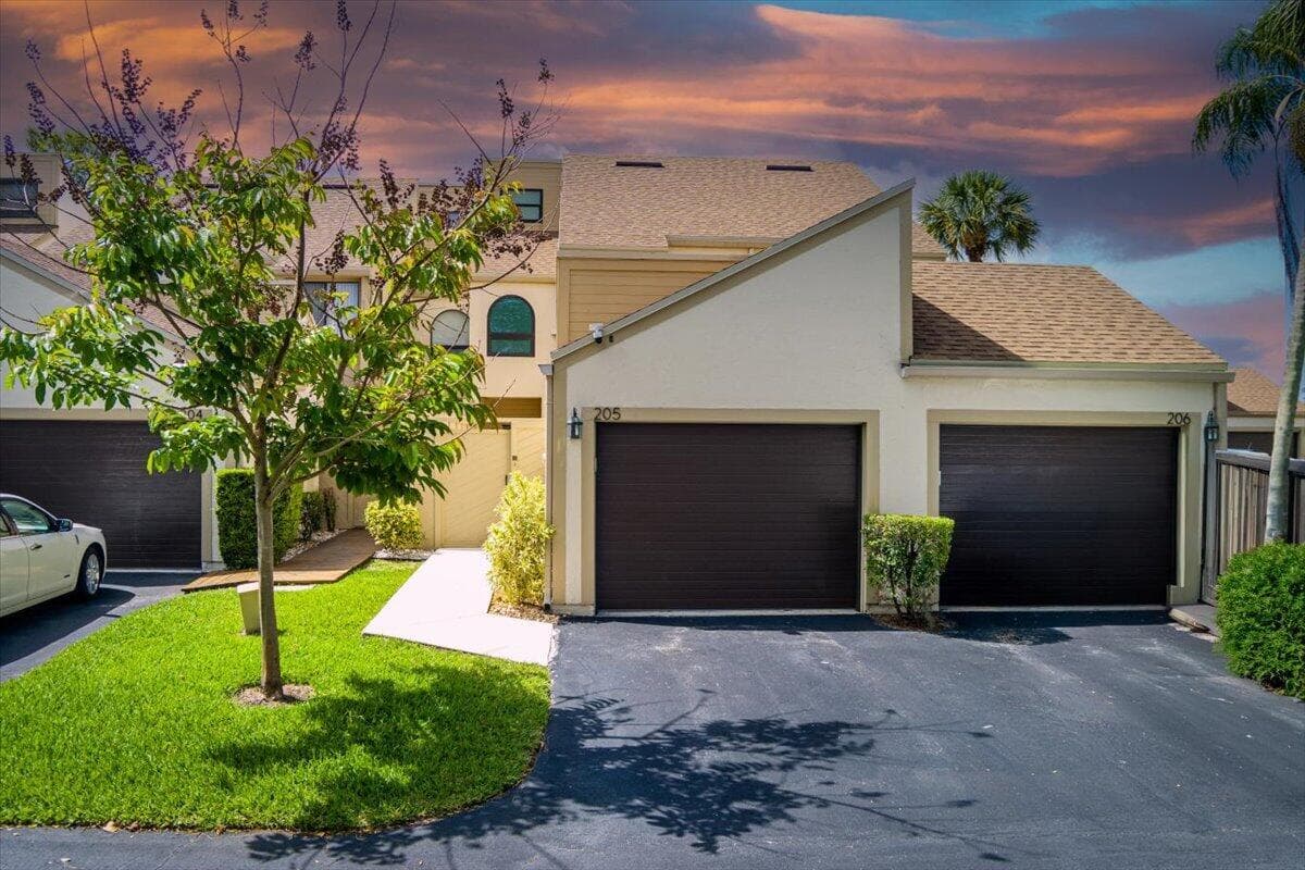 1102 SE Mitchell Avenue 205, Port St. Lucie, FL 34952 — photo 2 of 80